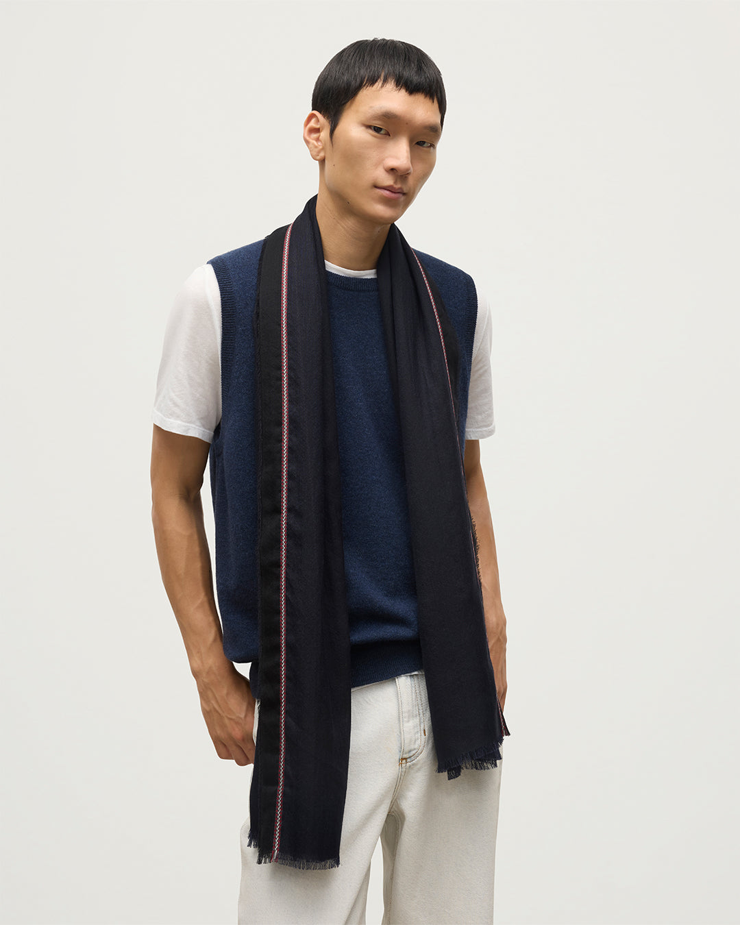 Johnstons of Elgin - Ives Navy Chevron Border Cashmere Scarf