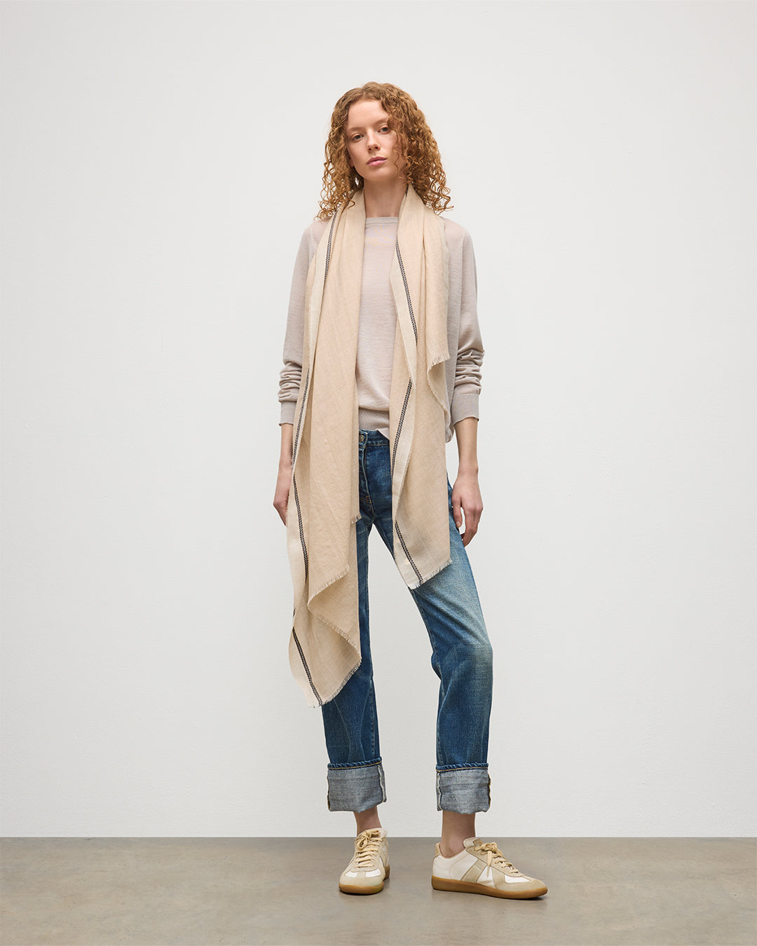 Johnstons of Elgin - Ives Natural Chevron Border Cashmere Scarf