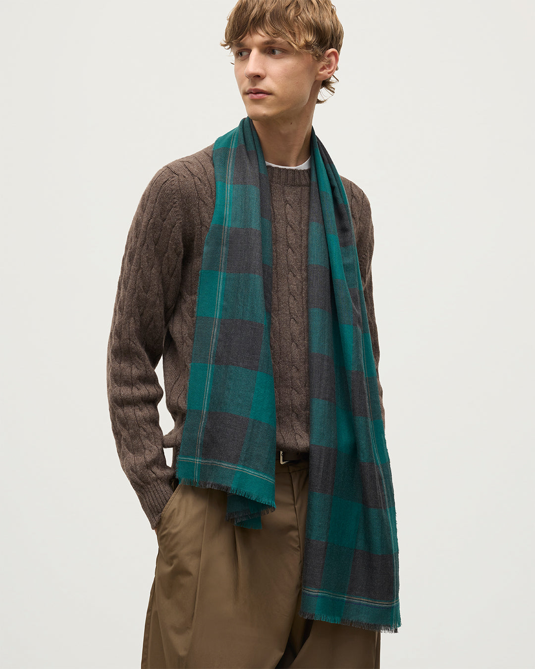 Johnstons of Elgin - Carnbee Large Gingham Green Cashmere Scarf