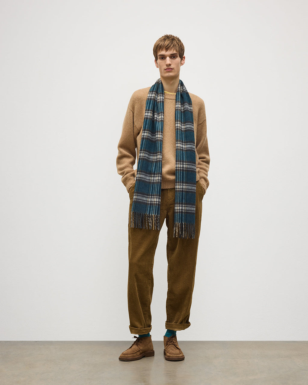 Johnstons of Elgin - Doune Bottle Green Cashmere Scarf