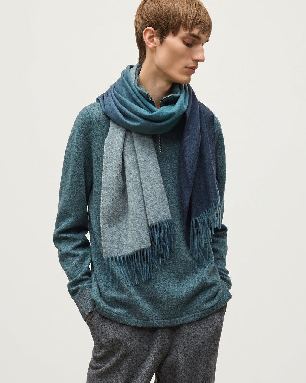 Johnstons of Elgin - Umbra Ombré Blue Cashmere Stole