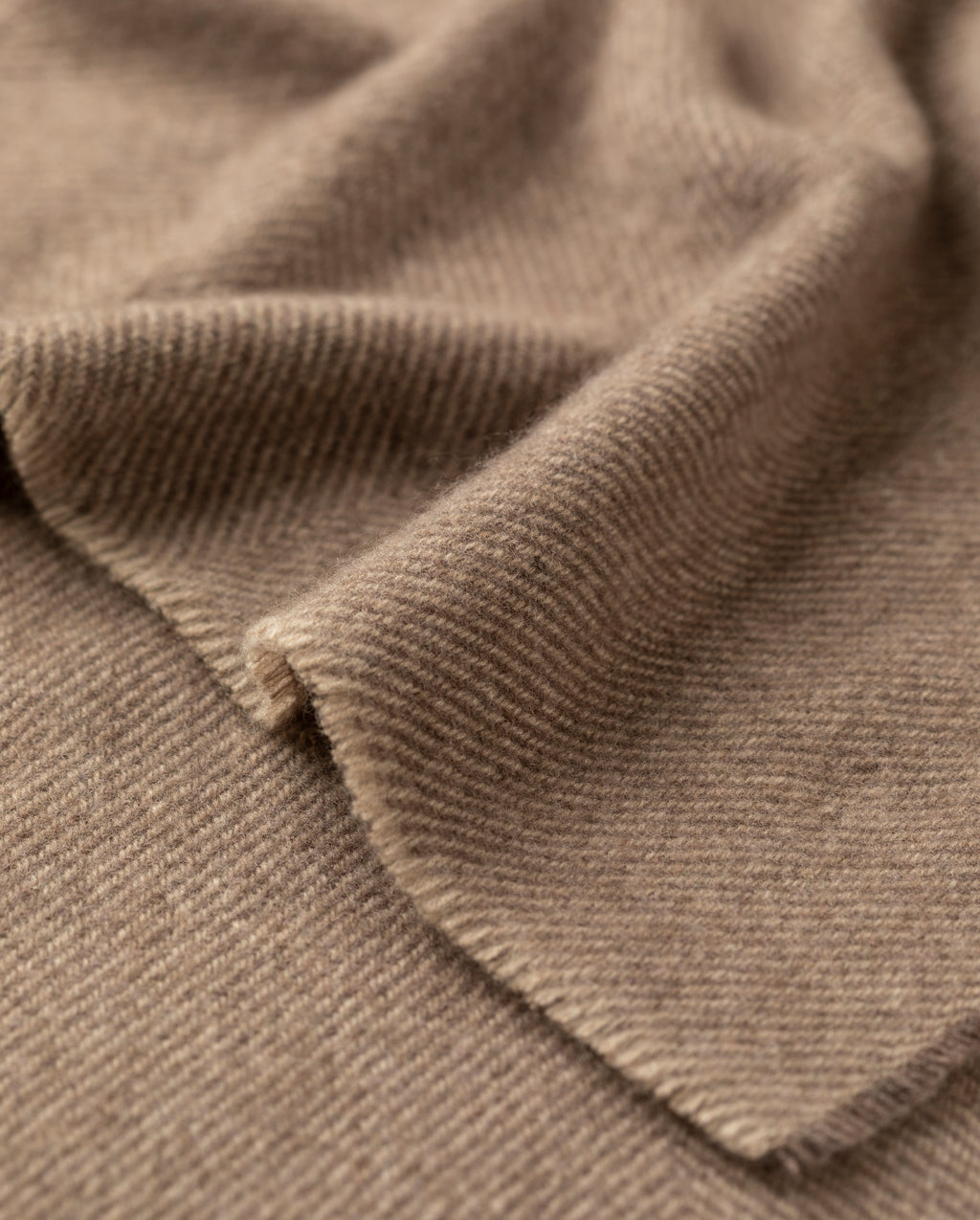 Johnstons of Elgin - Mountain Twill Natural Cashmere Scarf