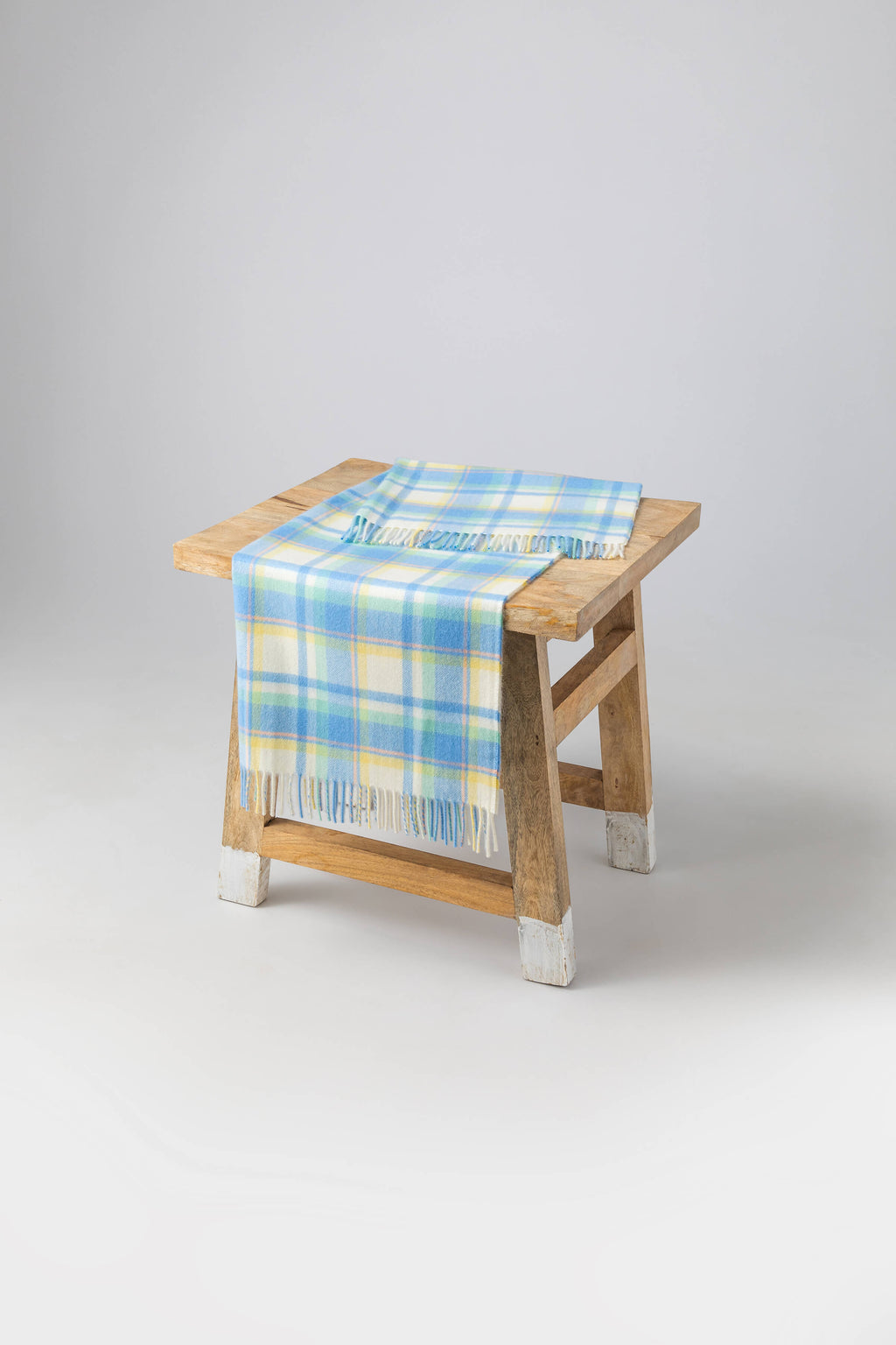 Johnstons of Elgin - Cashmere Baby Blanket in Blue Check