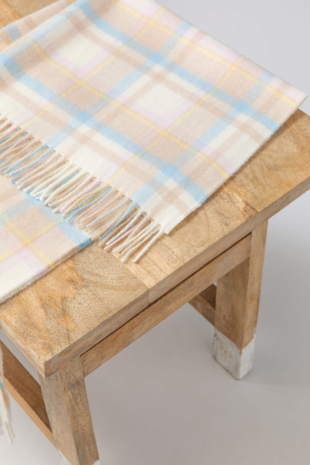 Johnstons of Elgin - Cashmere Baby Blanket in Natural Check