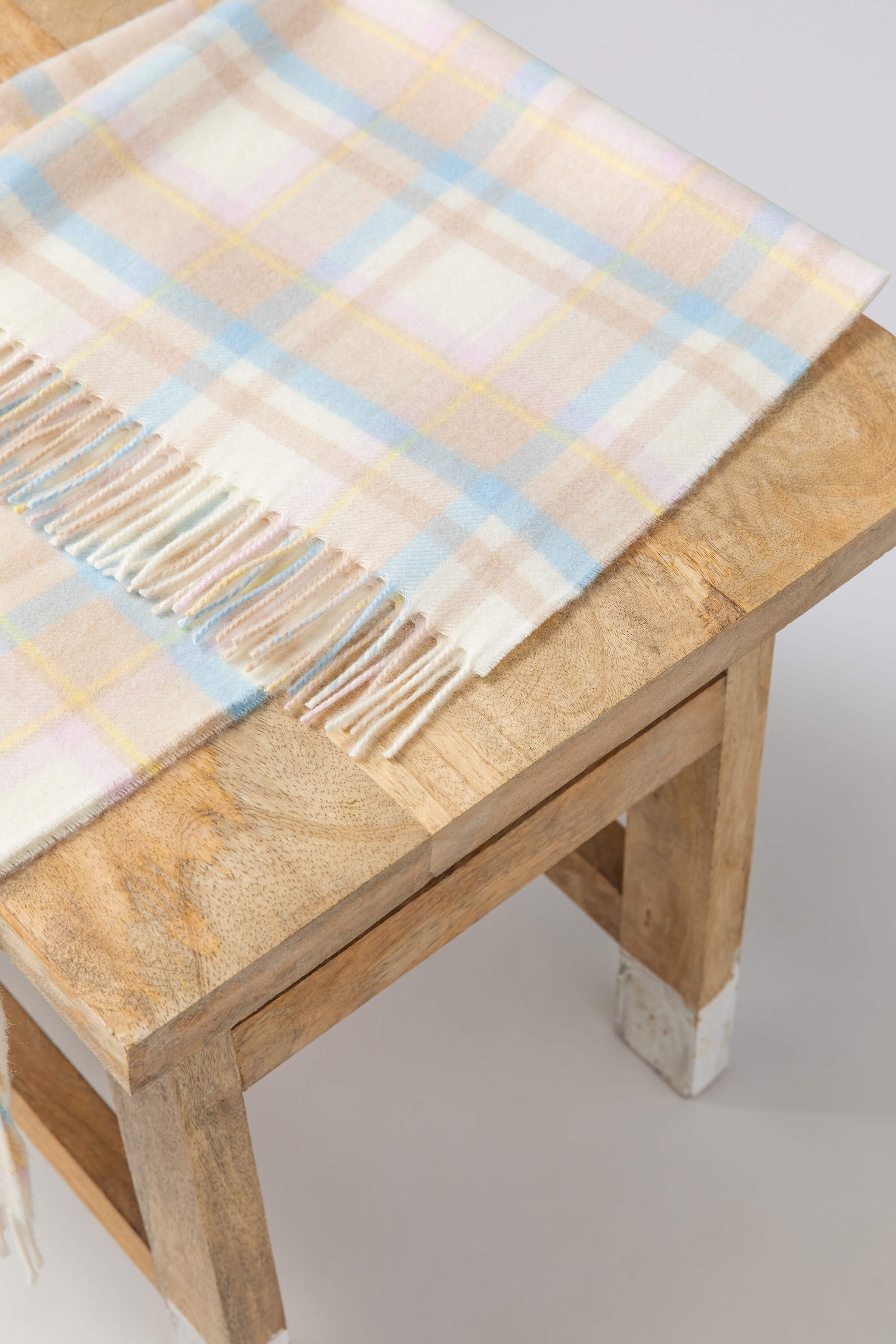 Johnstons of Elgin - Cashmere Baby Blanket in Natural Check