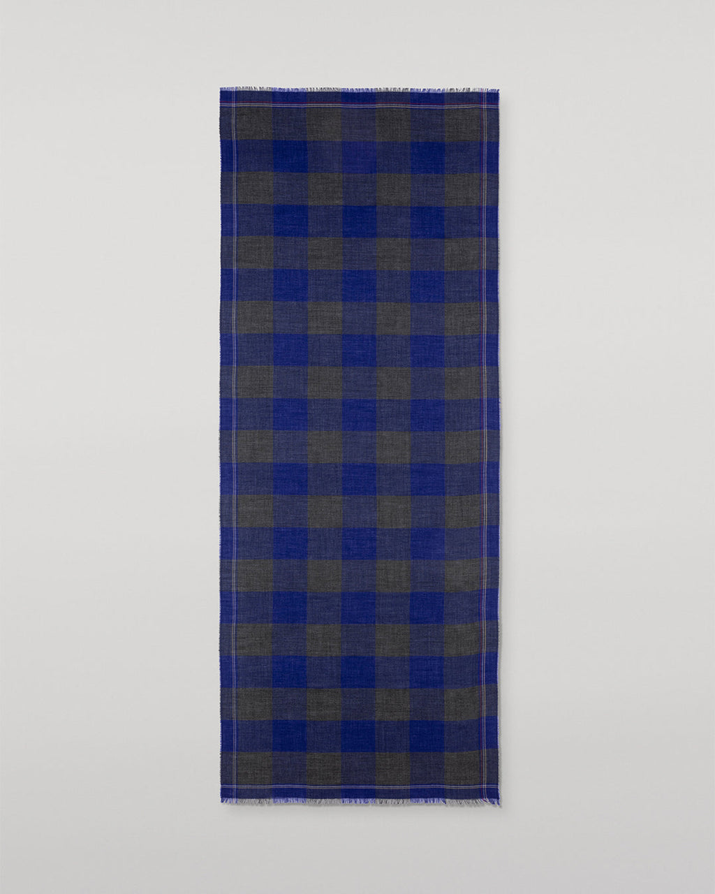 Johnstons of Elgin - Carnbee Large Gingham Navy Cashmere Scarf