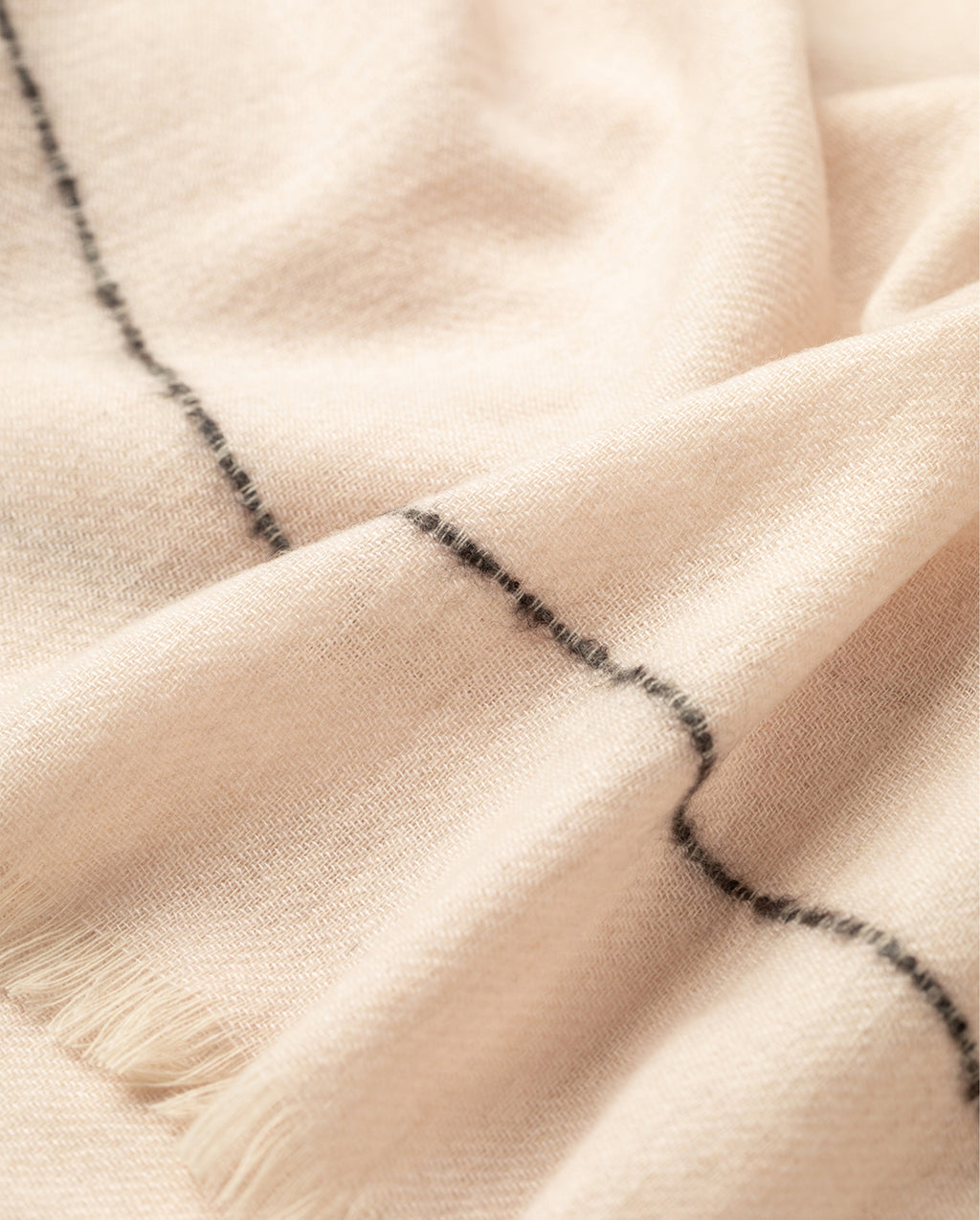 Johnstons of Elgin - Usan Pink Cashmere Scarf