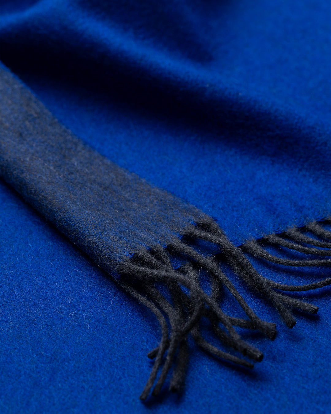 Johnstons of Elgin - Bard Grey & Blue Cashmere Scarf