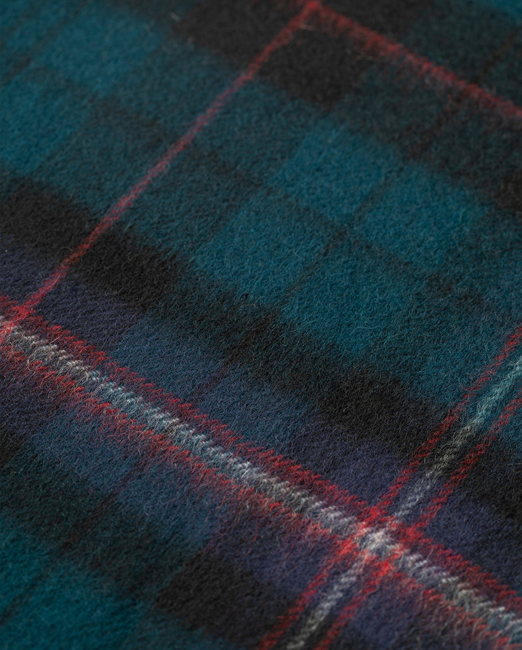 Johnstons of Elgin - Culzean Plaid Bottle Green Cashmere Scarf