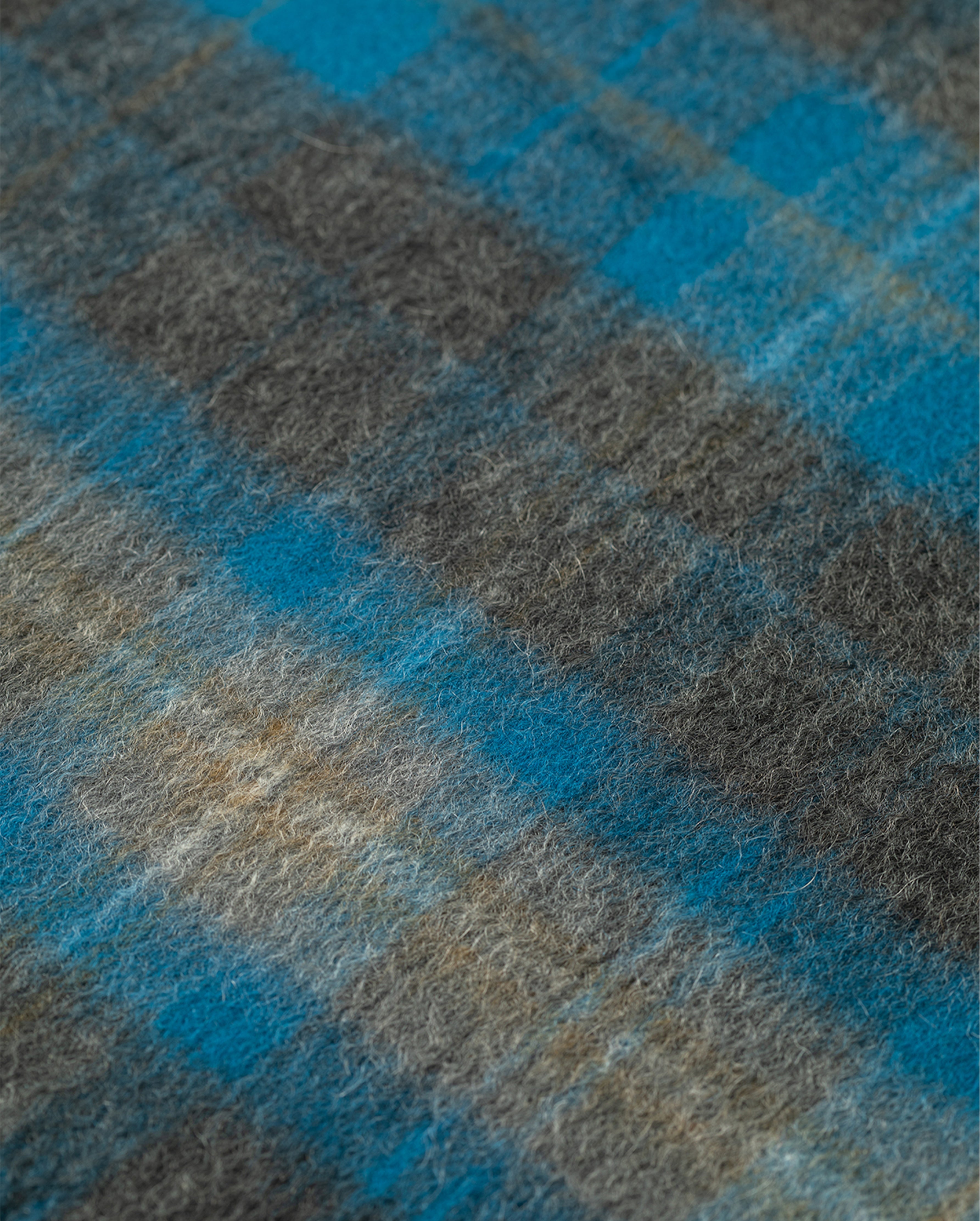 Johnstons of Elgin - Plaid Charcoal Cashmere Scarf