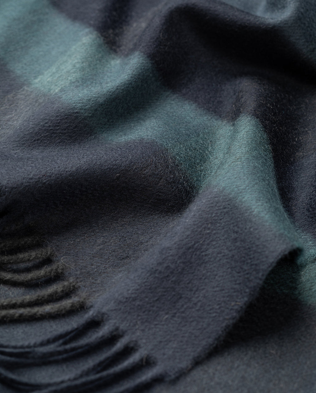 Johnstons of Elgin - Tantallon Blue Cashmere Scarf