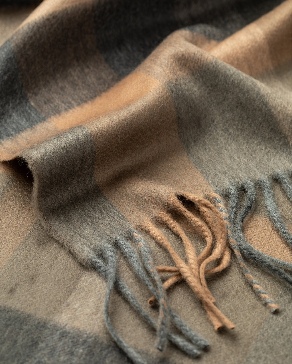 Johnstons of Elgin - Tantallon Brown Cashmere Scarf