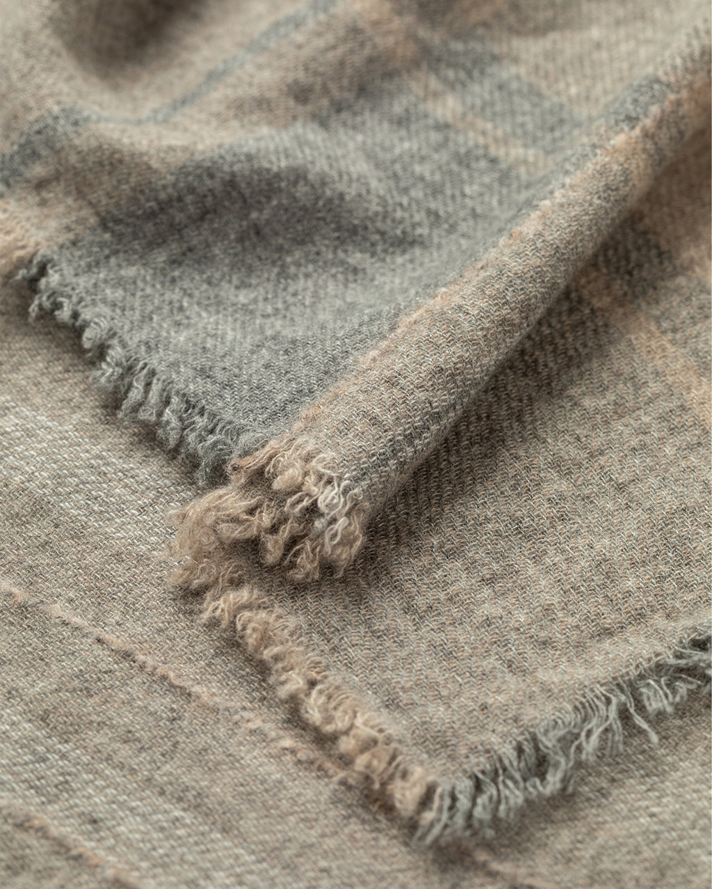 Johnstons of Elgin - Gullane Natural Cashmere Stole