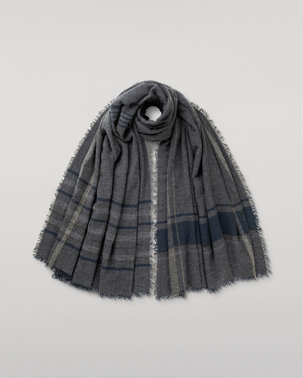 Johnstons of Elgin - Gullane Dark Cashmere Stole