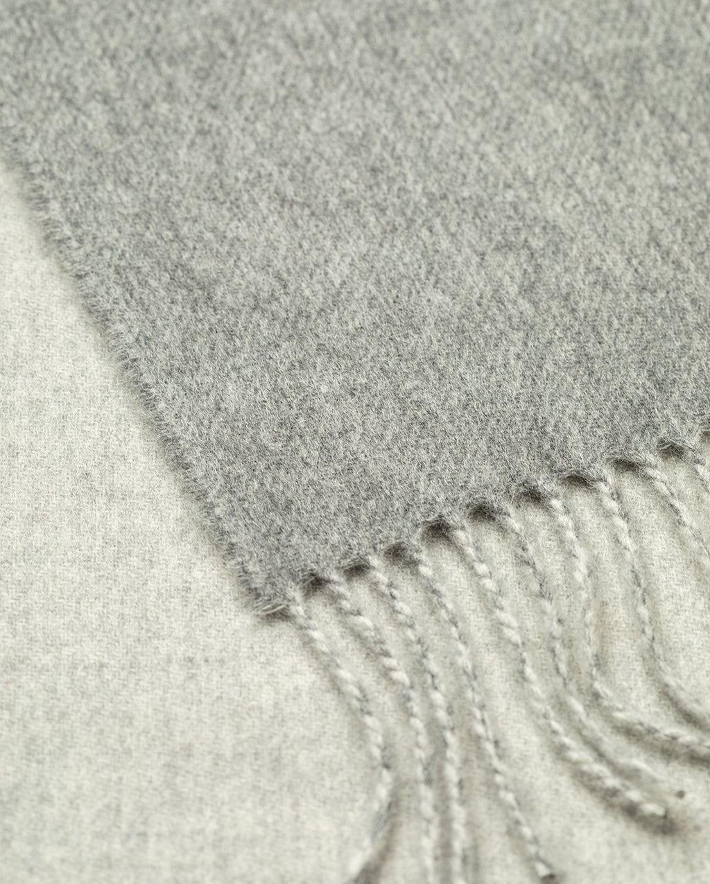 Johnstons of Elgin - Contrast Grey & Silver Cashmere Stole