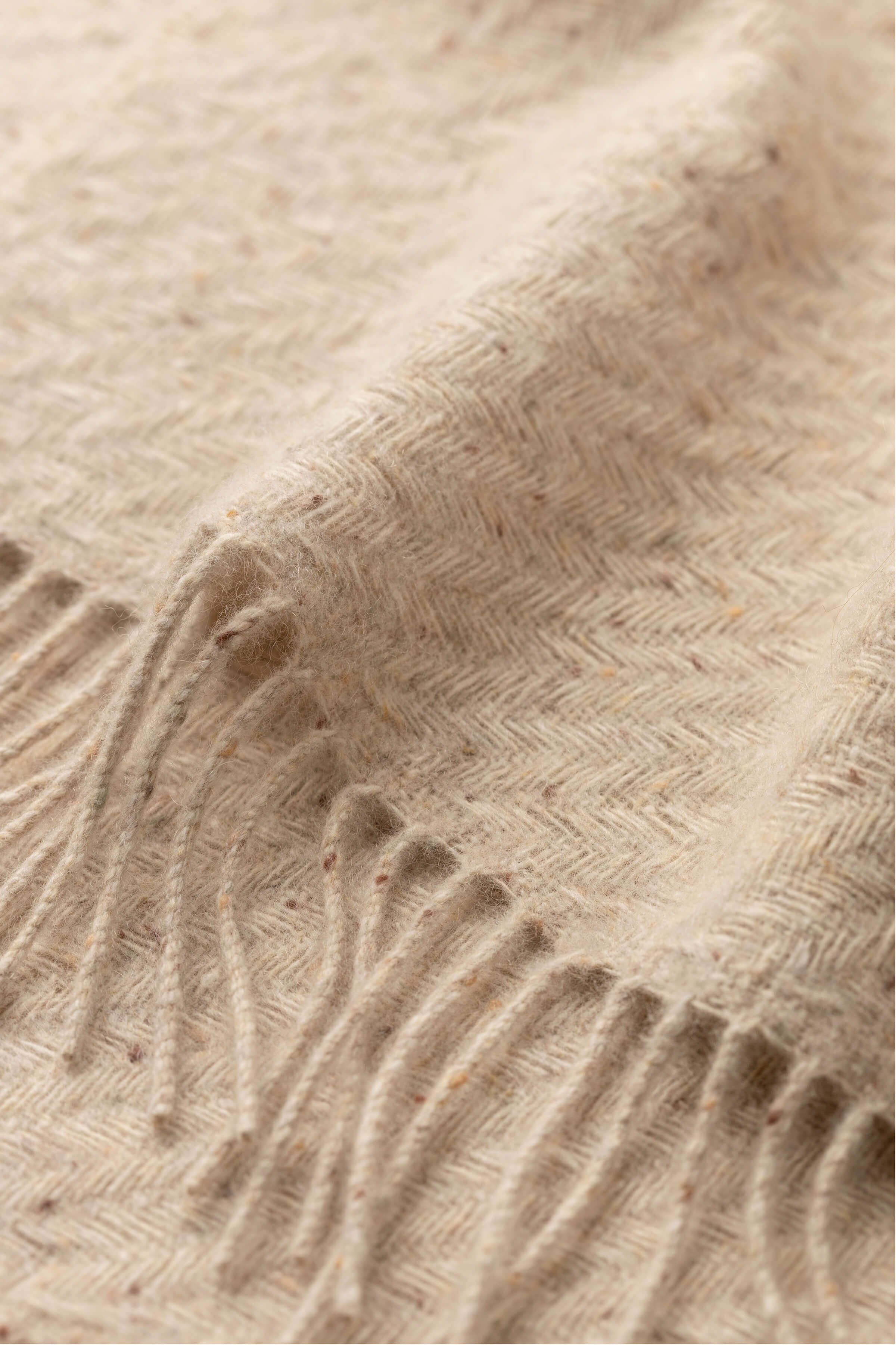 Johnstons of Elgin - Lofty Twill Cream Cashmere Scarf