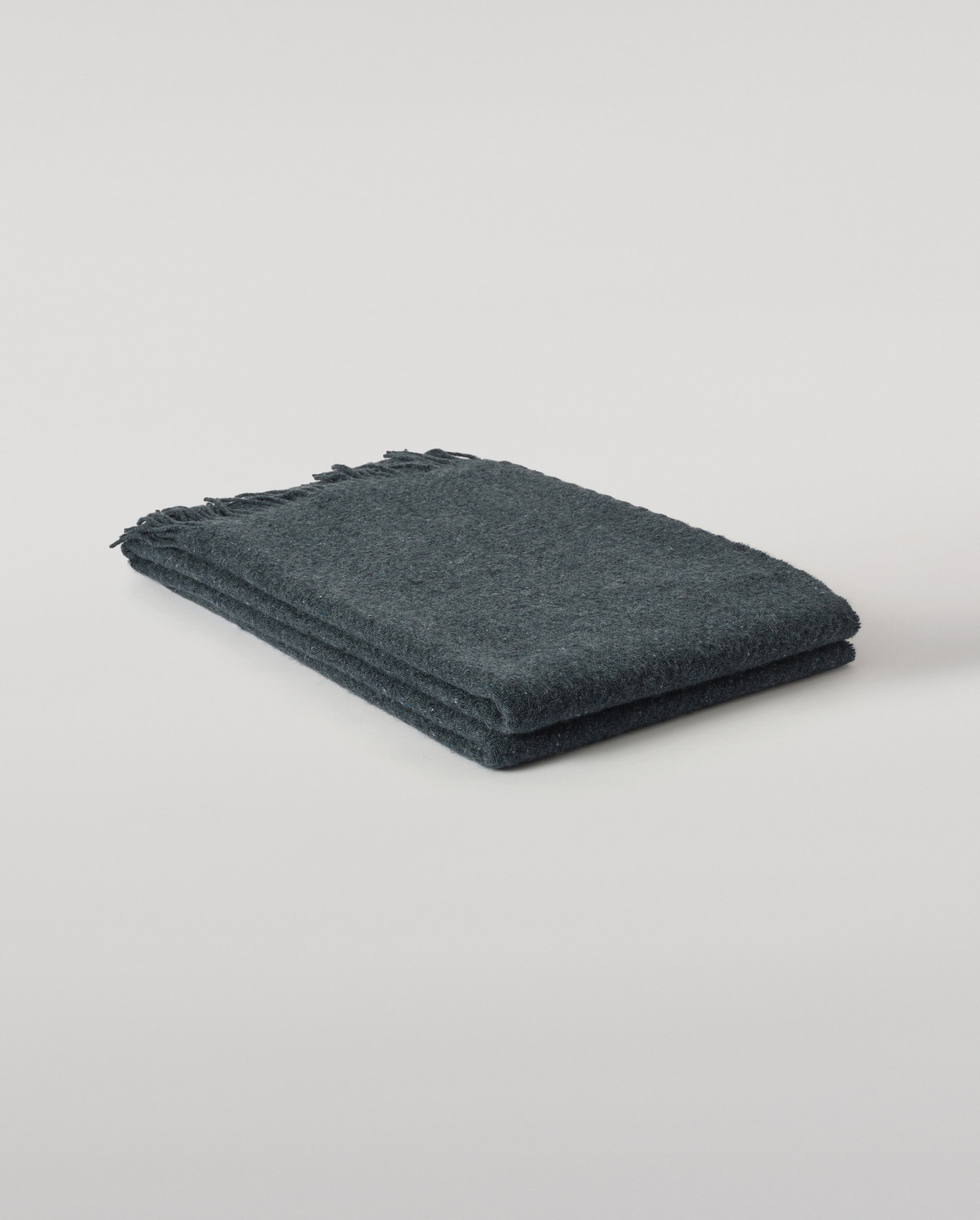 Johnstons of Elgin - Lofty Twill Blue Cashmere Throw