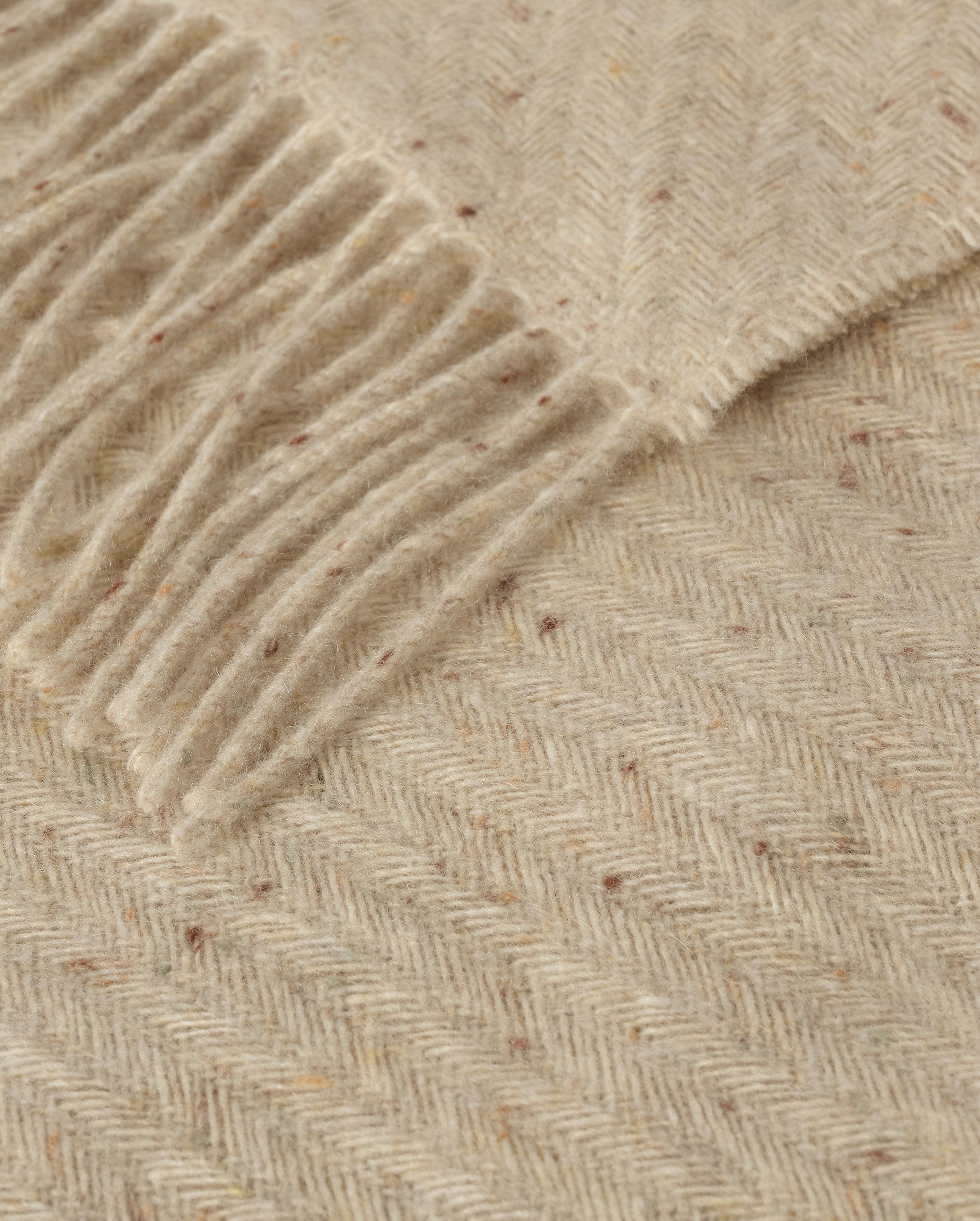 Johnstons of Elgin - Lofty Twill Cream Cashmere Throw