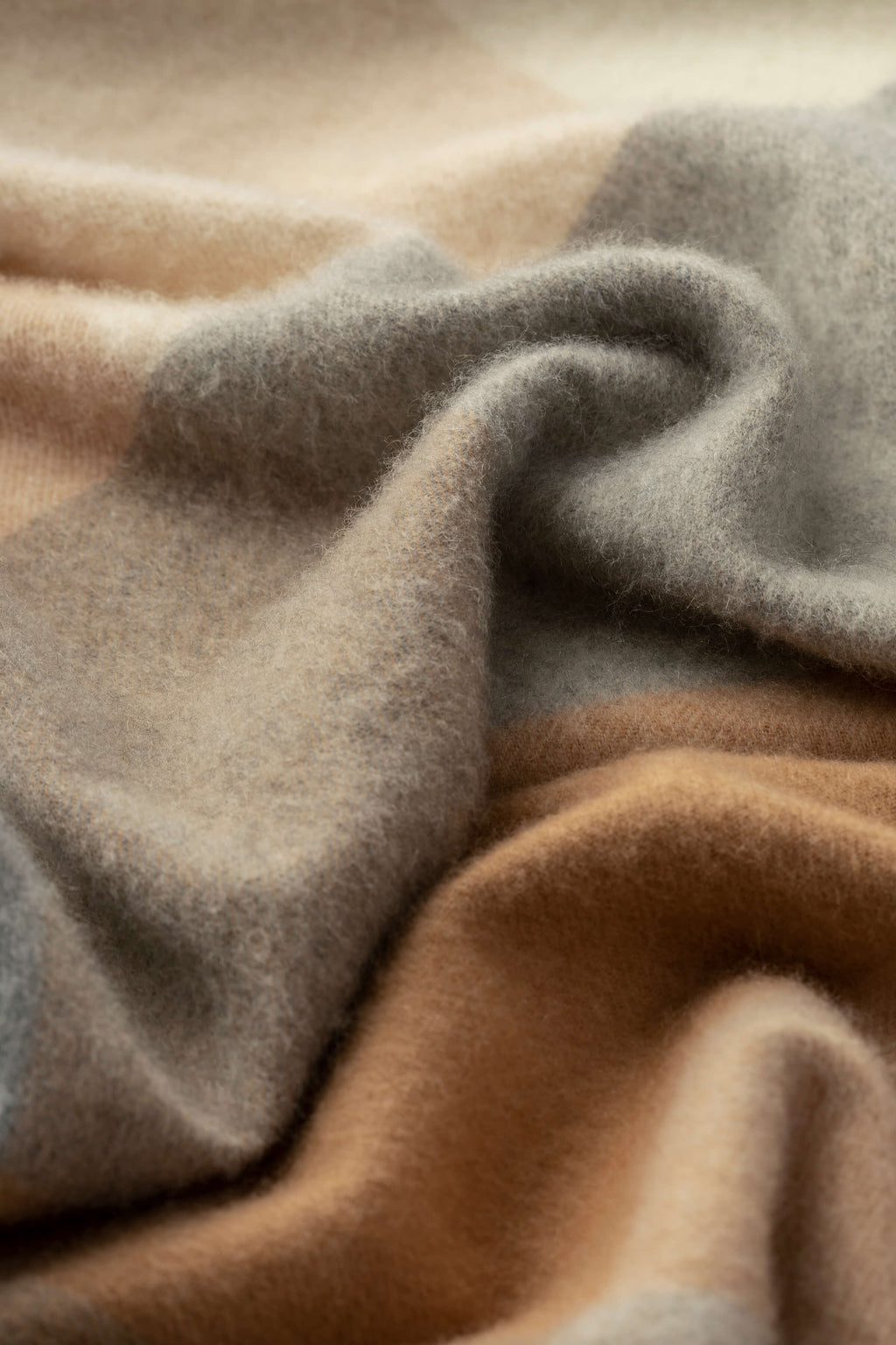 Johnstons of Elgin - Block Check Camel Cashmere Stole