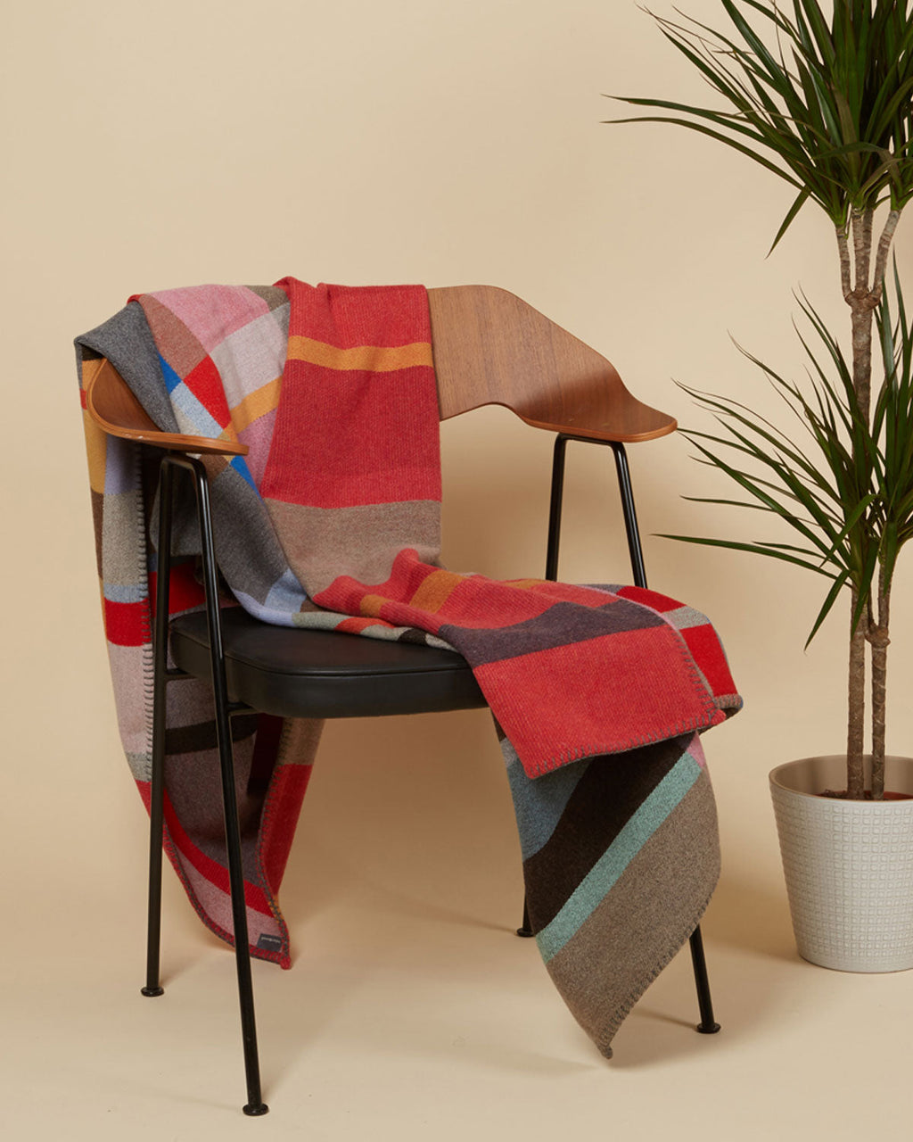 Lostine - Ladsun Lambswool Block Throw - Small