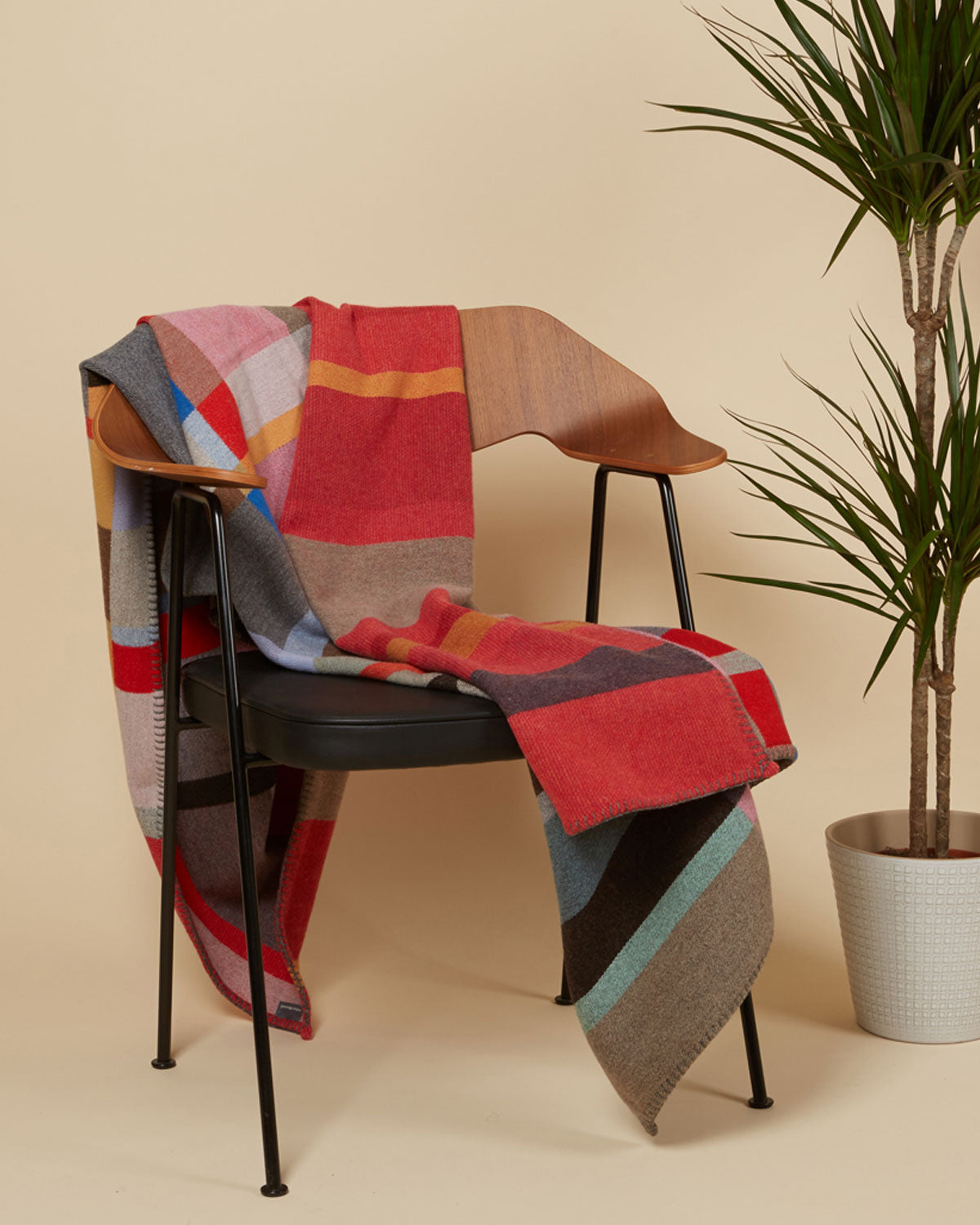 Lostine - Ladsun Lambswool Block Throw - Small