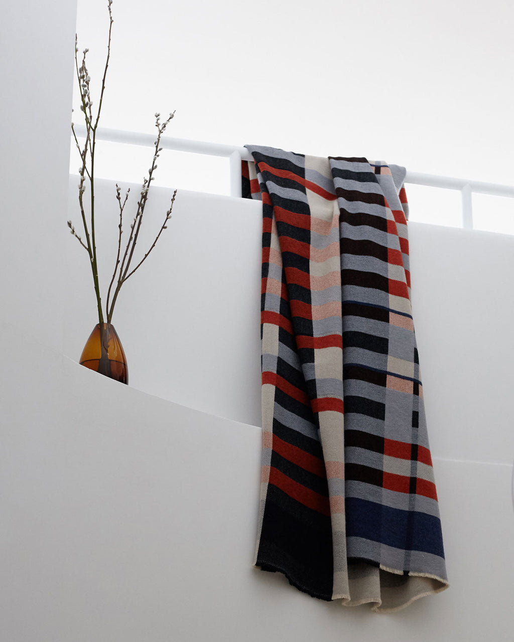 Lostine - Seal Lambswool Stölzl Throw