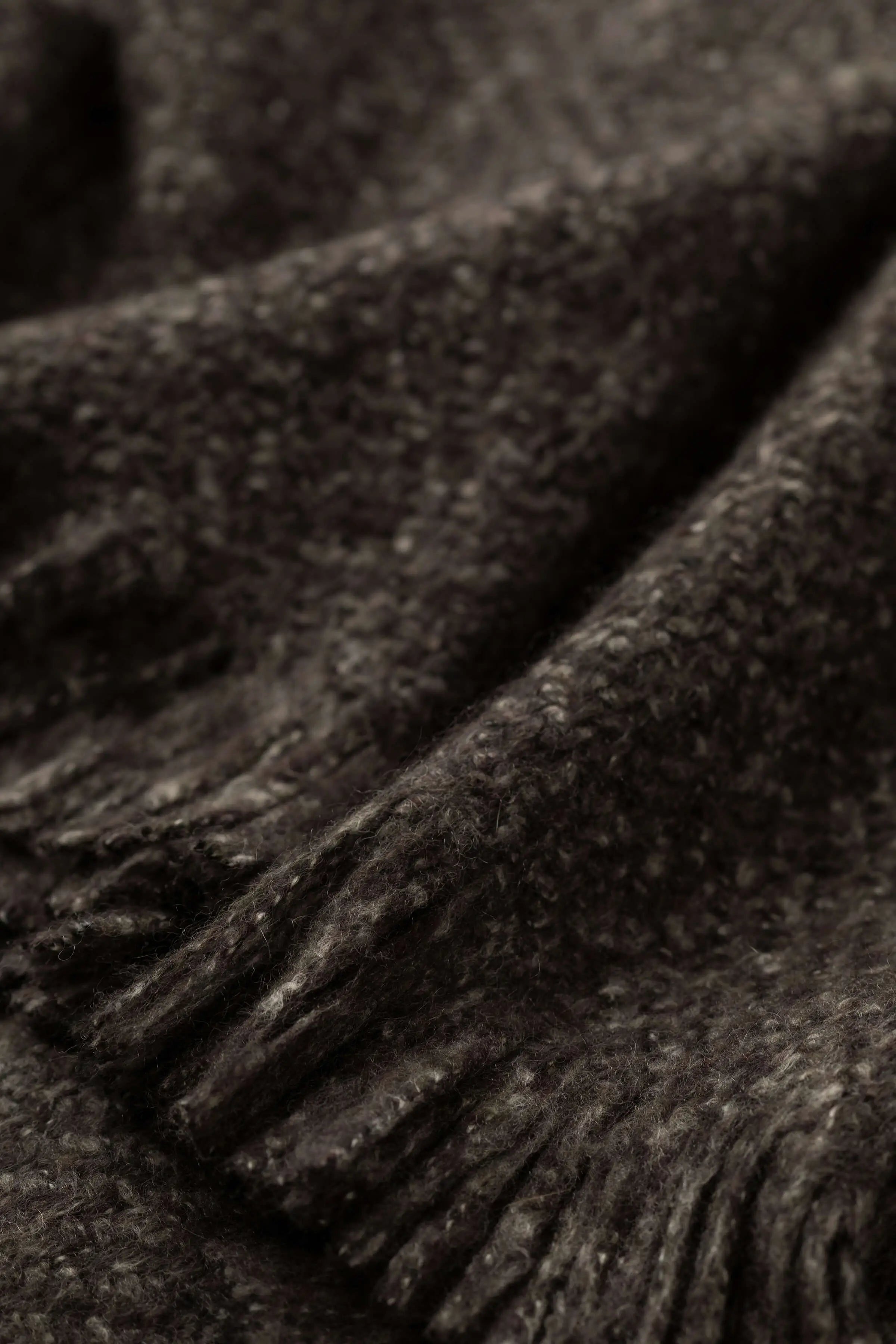 Johnstons of Elgin - Brushed Bouclé Cashmere Silk Throw in Charcoal
