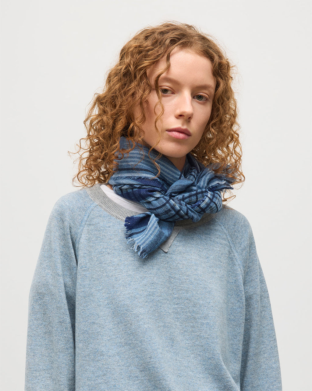 Johnstons of Elgin - Crawton Graphic Stripe Navy Scarf