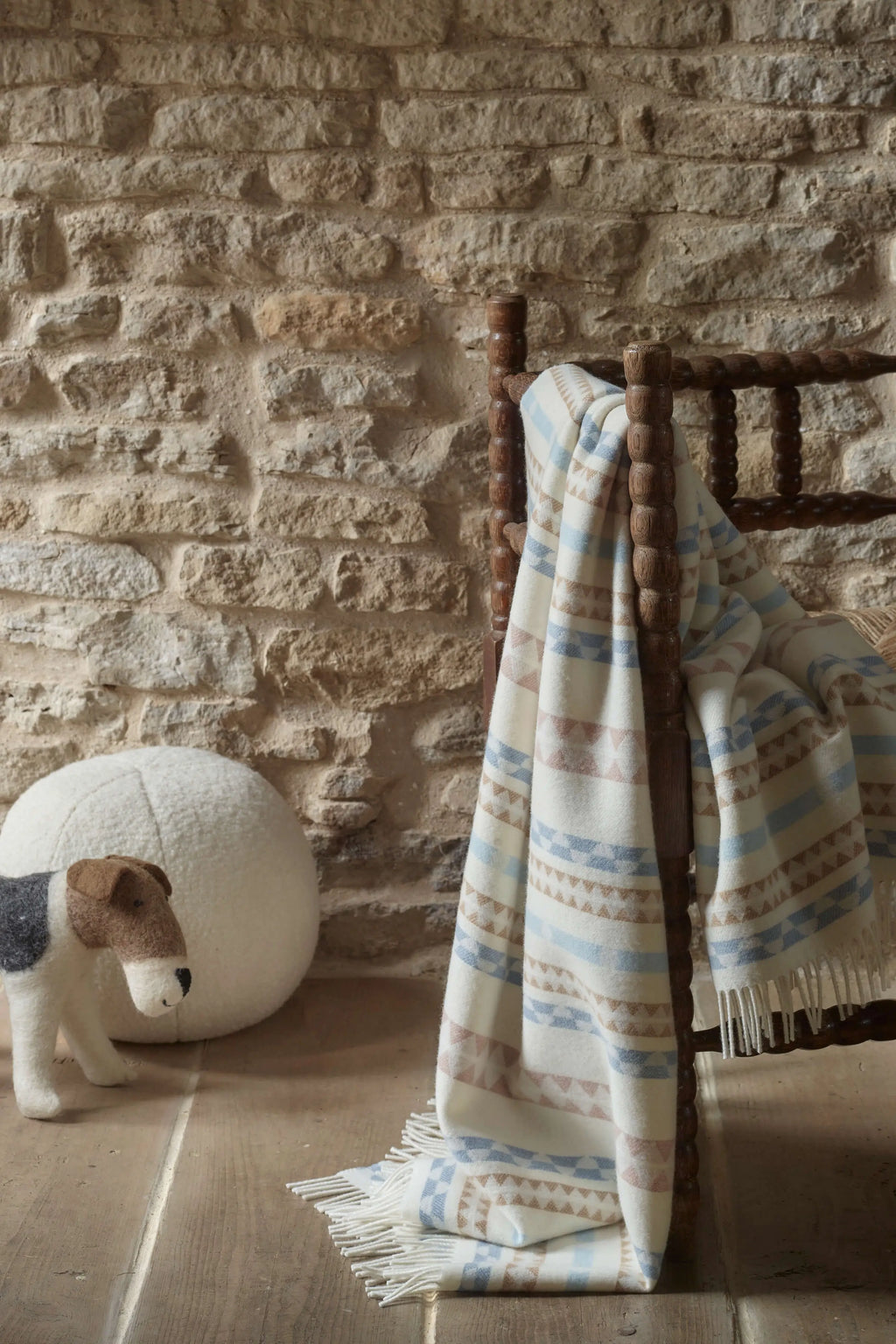 Johnstons of Elgin - Purled Fringe Children's Blanket in Natural