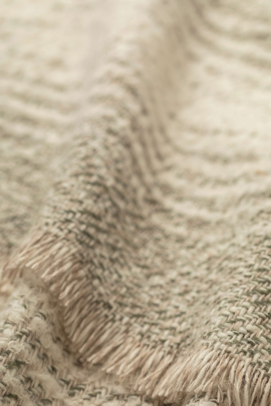 Johnstons of Elgin - Textural Ombré Scarf