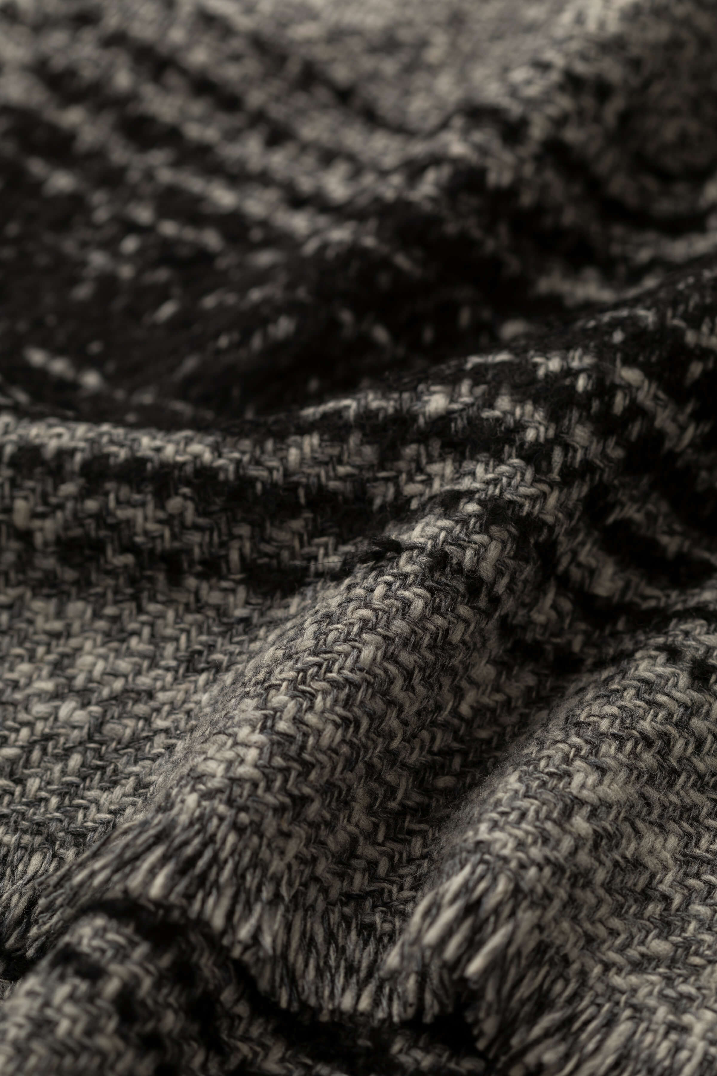 Johnstons of Elgin - Textural Ombré Scarf