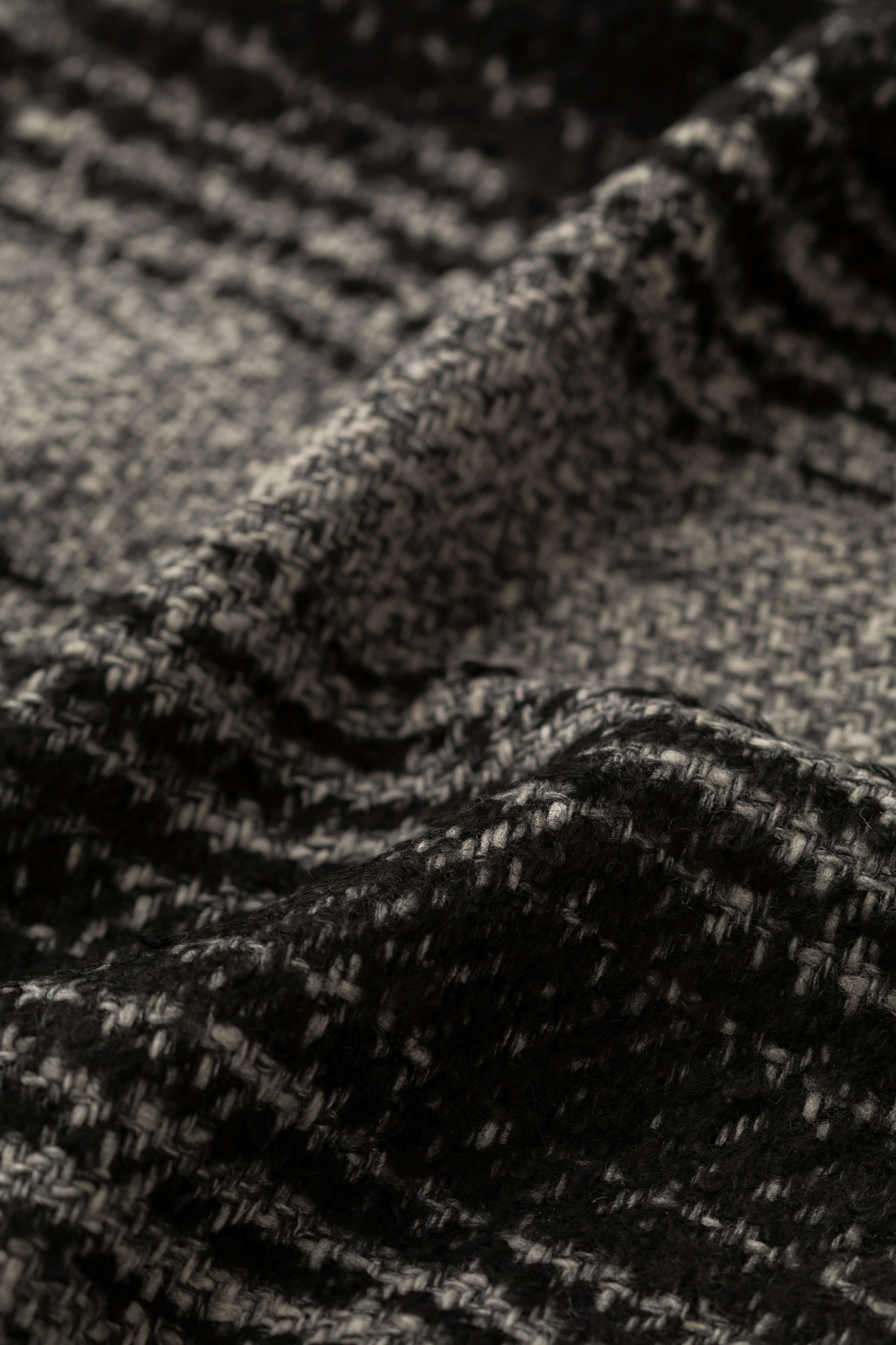 Johnstons of Elgin - Textural Ombré Scarf