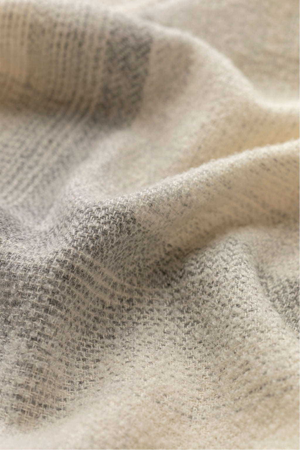 Johnstons of Elgin - Blurred Bouclé White Scarf