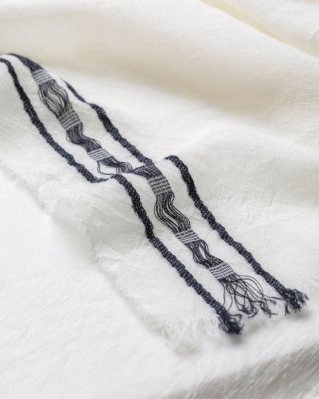 Johnstons of Elgin - Cyrus Float Edge White Scarf
