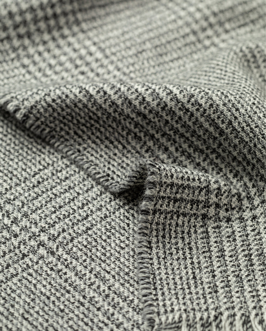 Johnstons of Elgin - Tweed Grey Wool Scarf