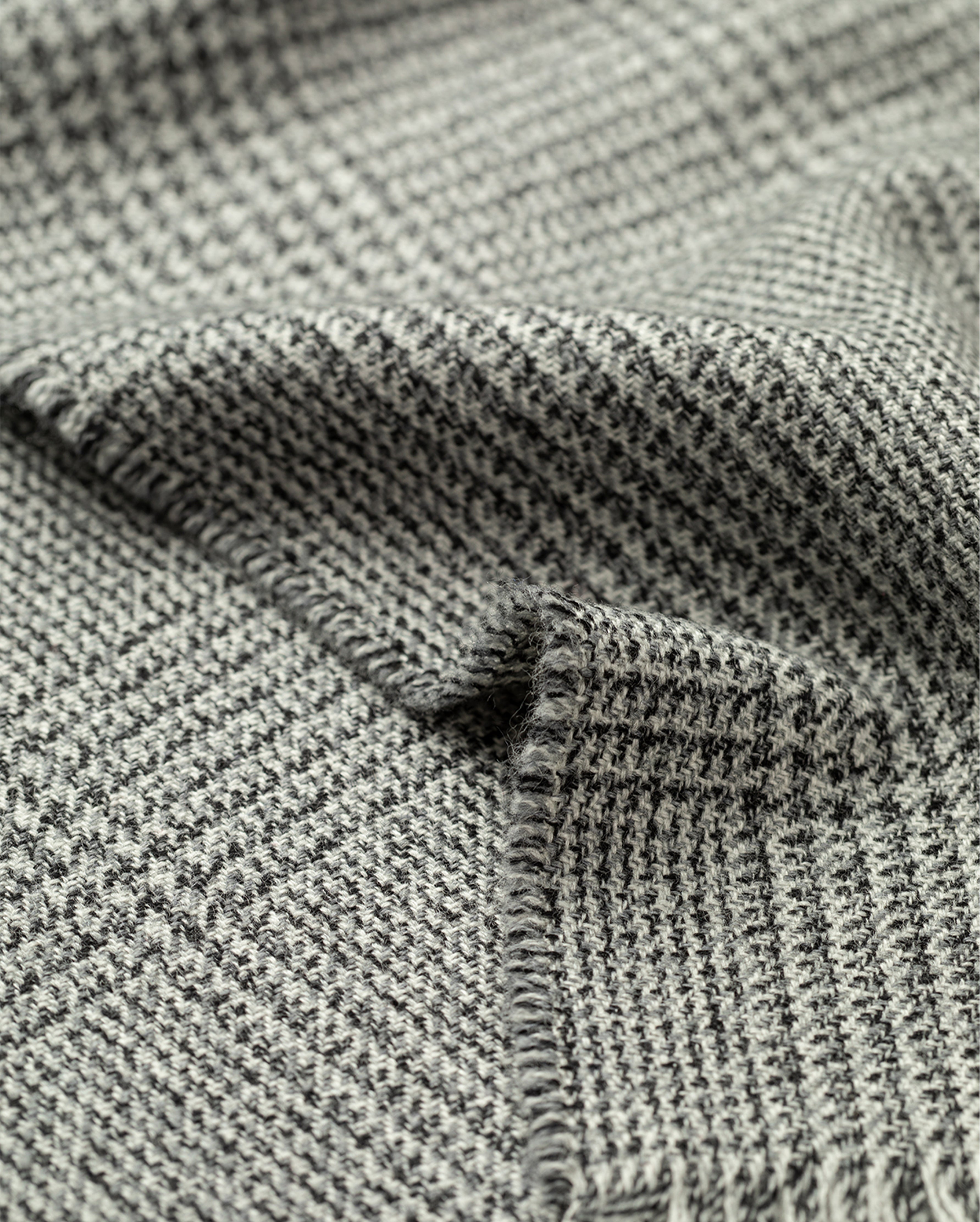 Johnstons of Elgin - Tweed Grey Wool Scarf