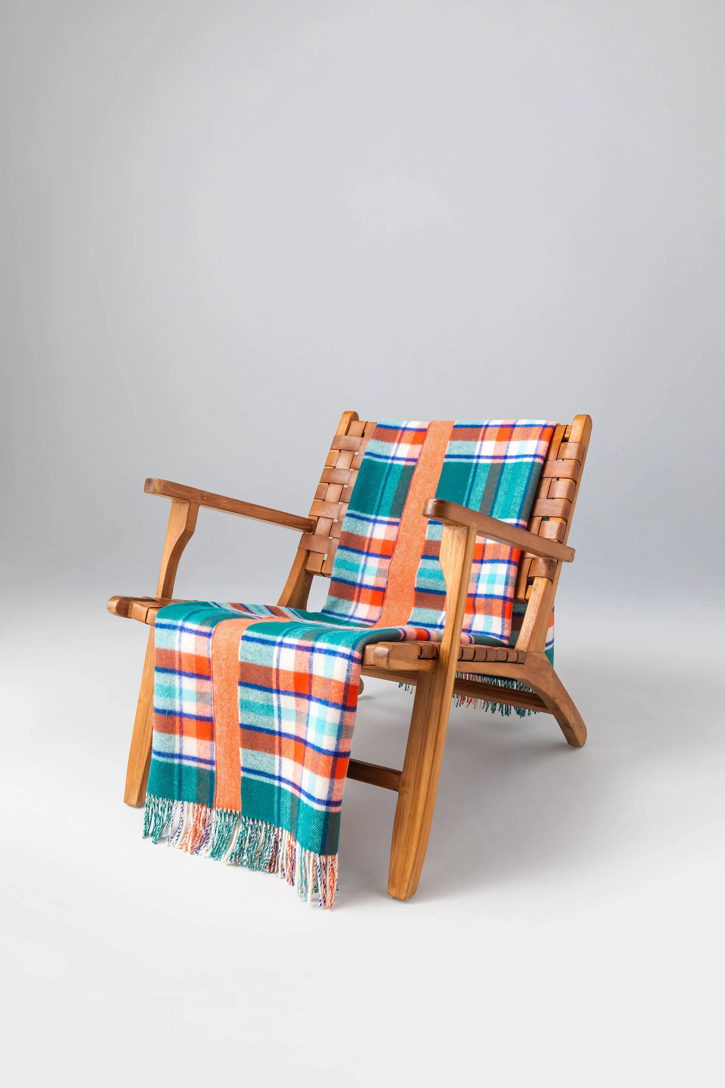 Johnstons of Elgin - Vibrant Reversible Lambswool Throw in Check & Herringbone