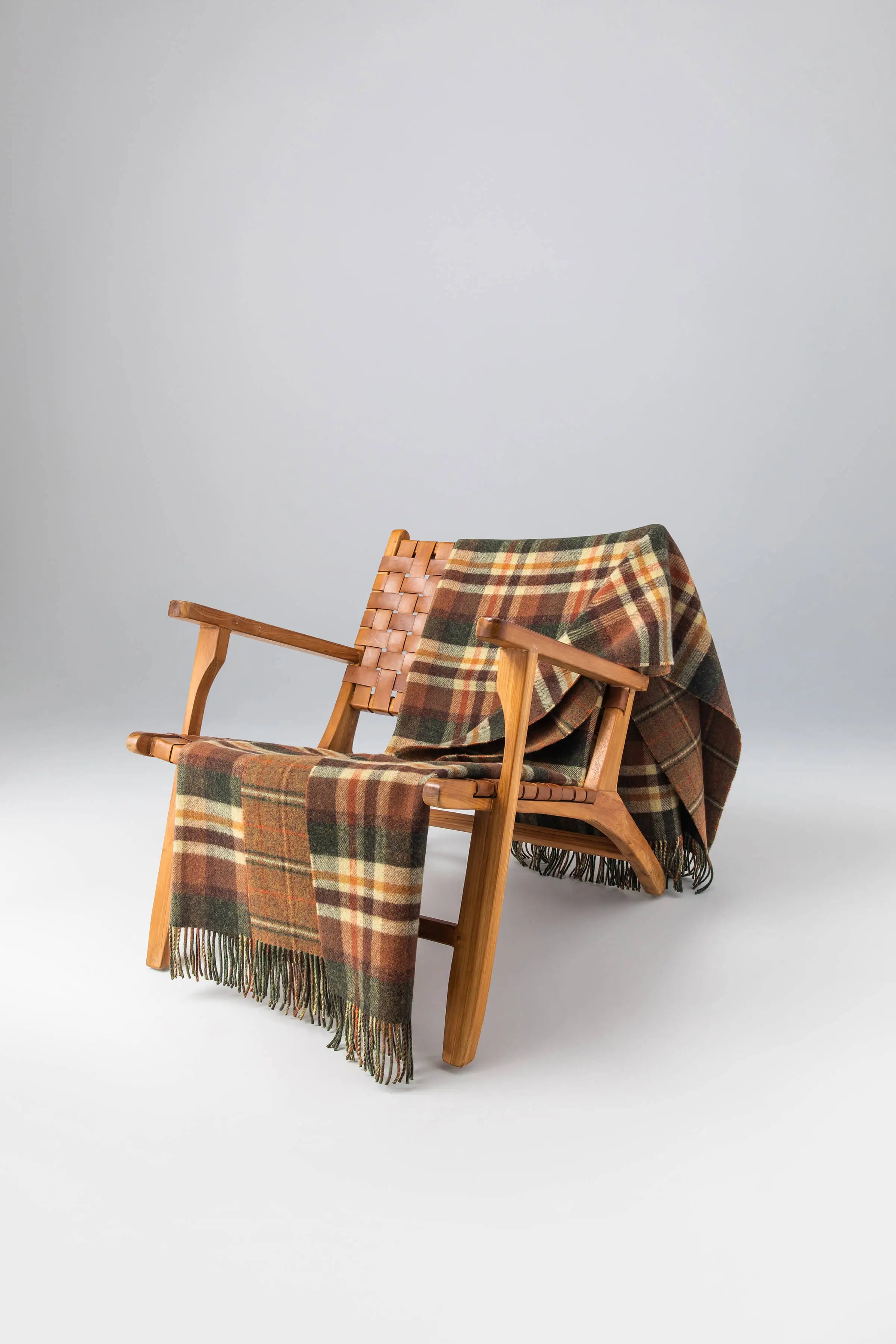 Johnstons of Elgin - Double Face Lambswool Throw in Block & Windowpane Check