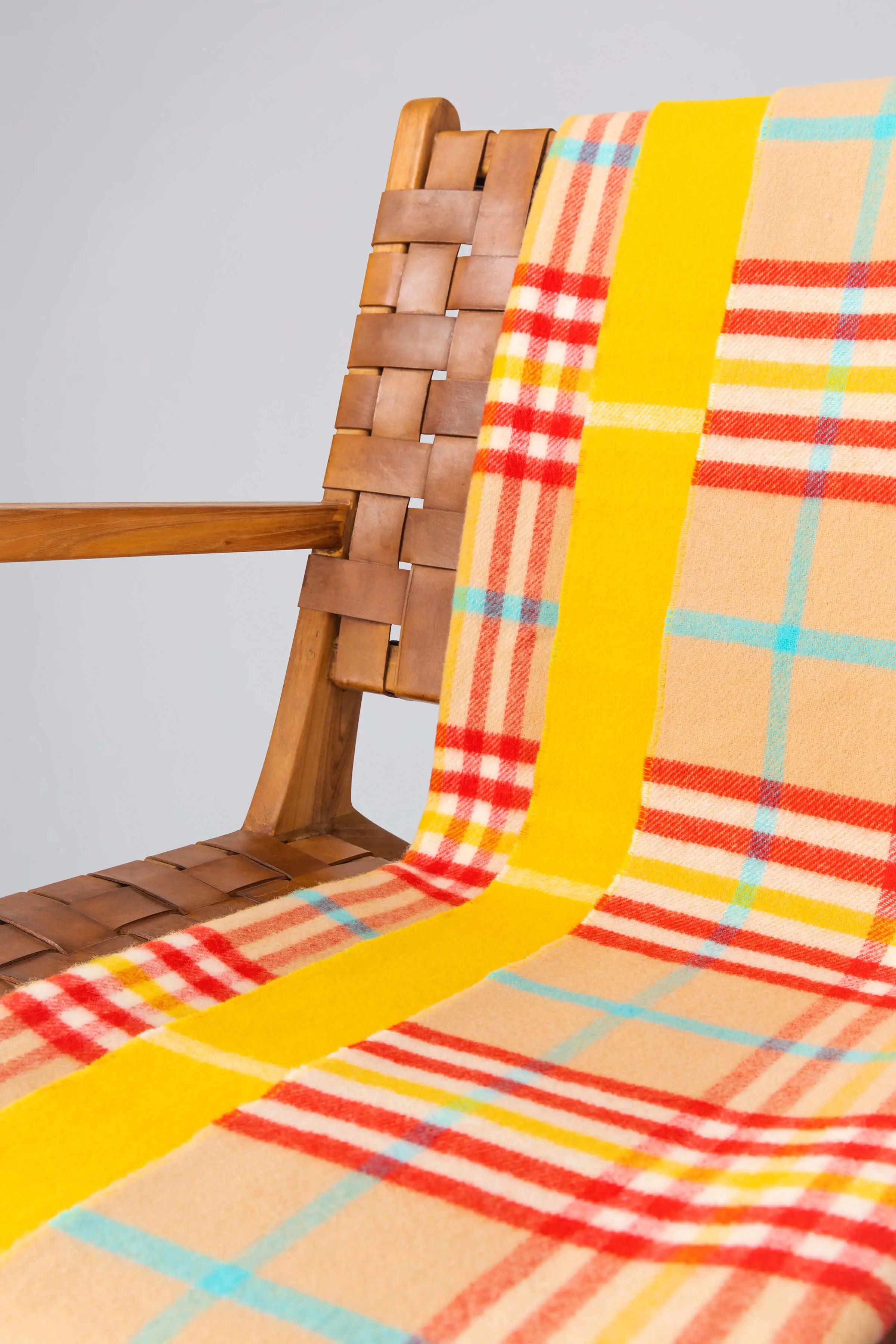 Johnstons of Elgin - Vibrant Reversible Lambswool Throw in Check & Windowpane
