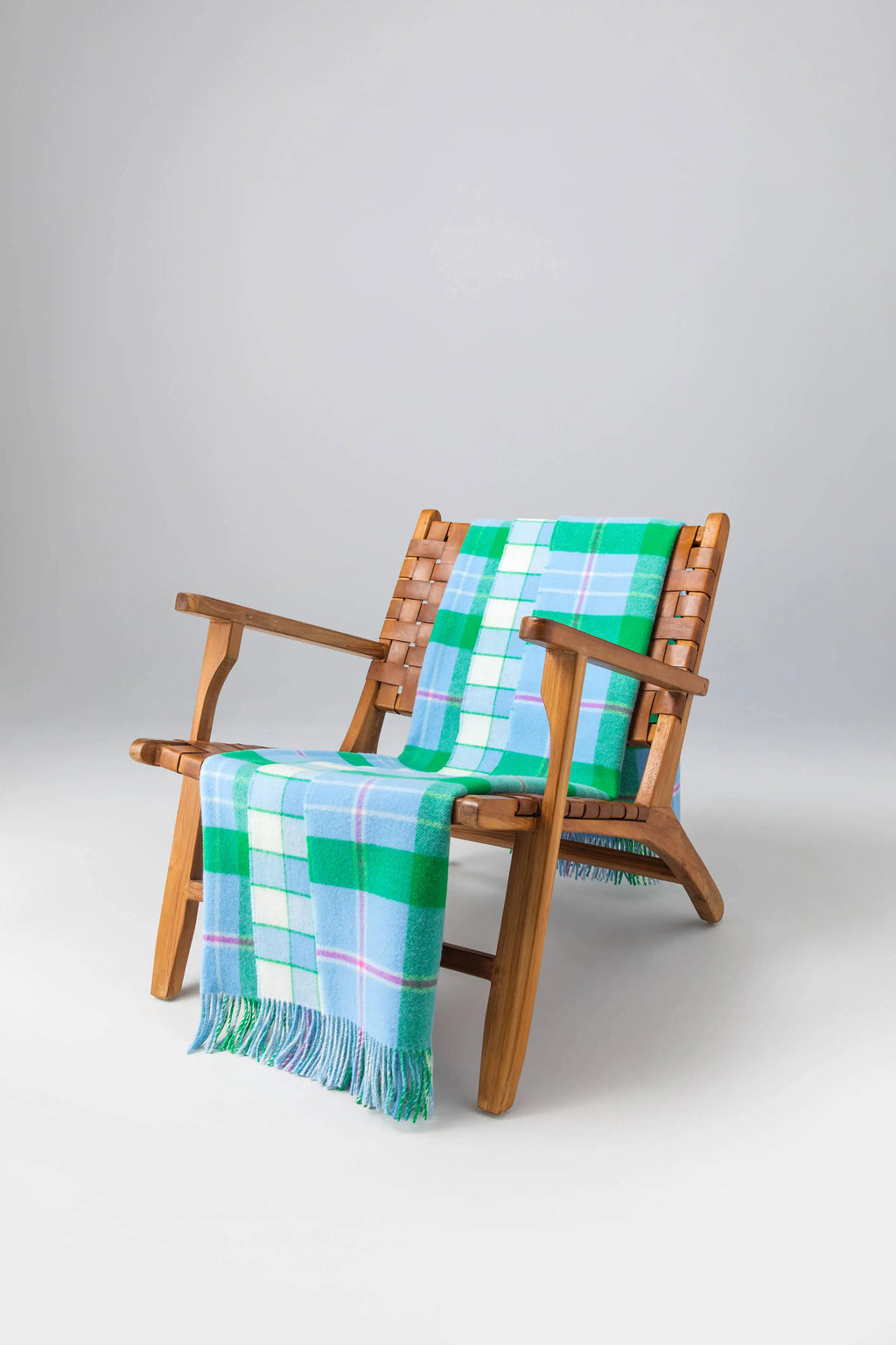 Johnstons of Elgin - Vibrant Reversible Lambswool Throw in Bordered Block Check