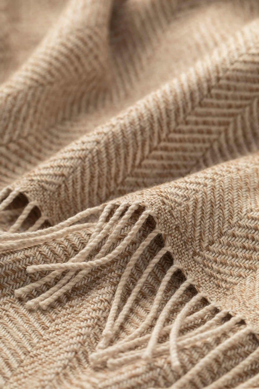 Johnstons of Elgin - Texture Herringbone Natural Merino Throw