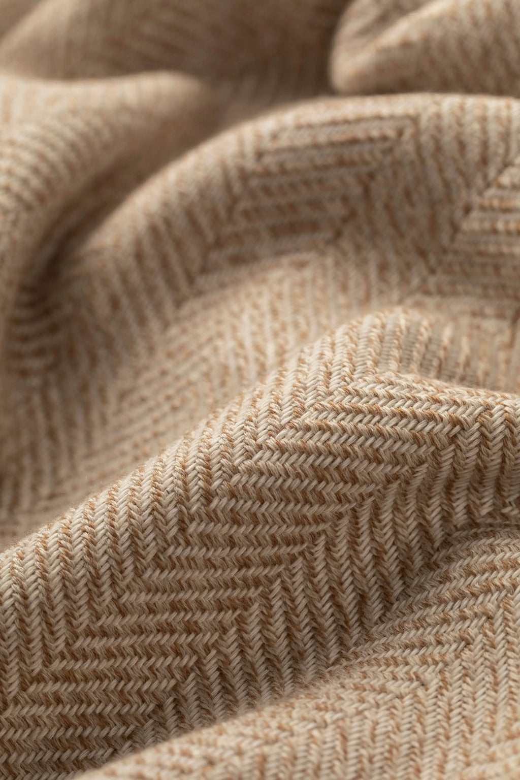 Johnstons of Elgin - Texture Herringbone Natural Merino Throw
