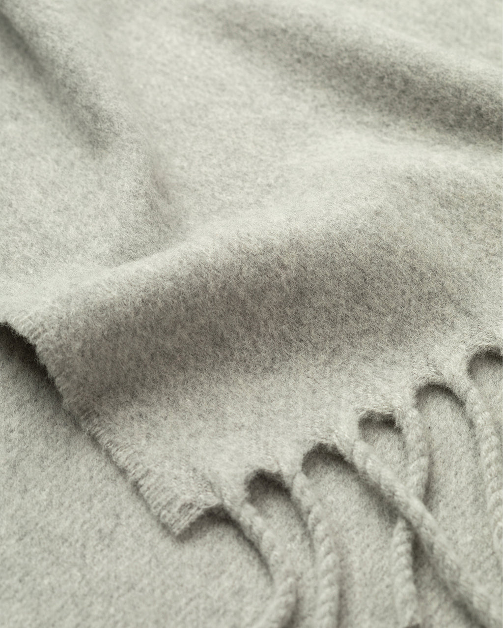 Johnstons of Elgin - Mach Light Grey Wool Scarf