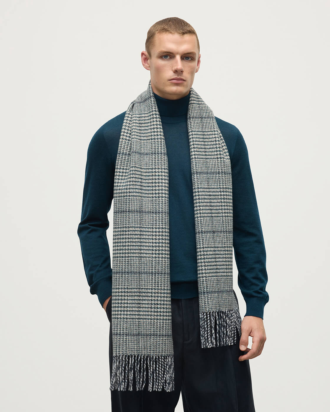 Johnstons of Elgin - Tweed Glen Check Dark Green Scarf