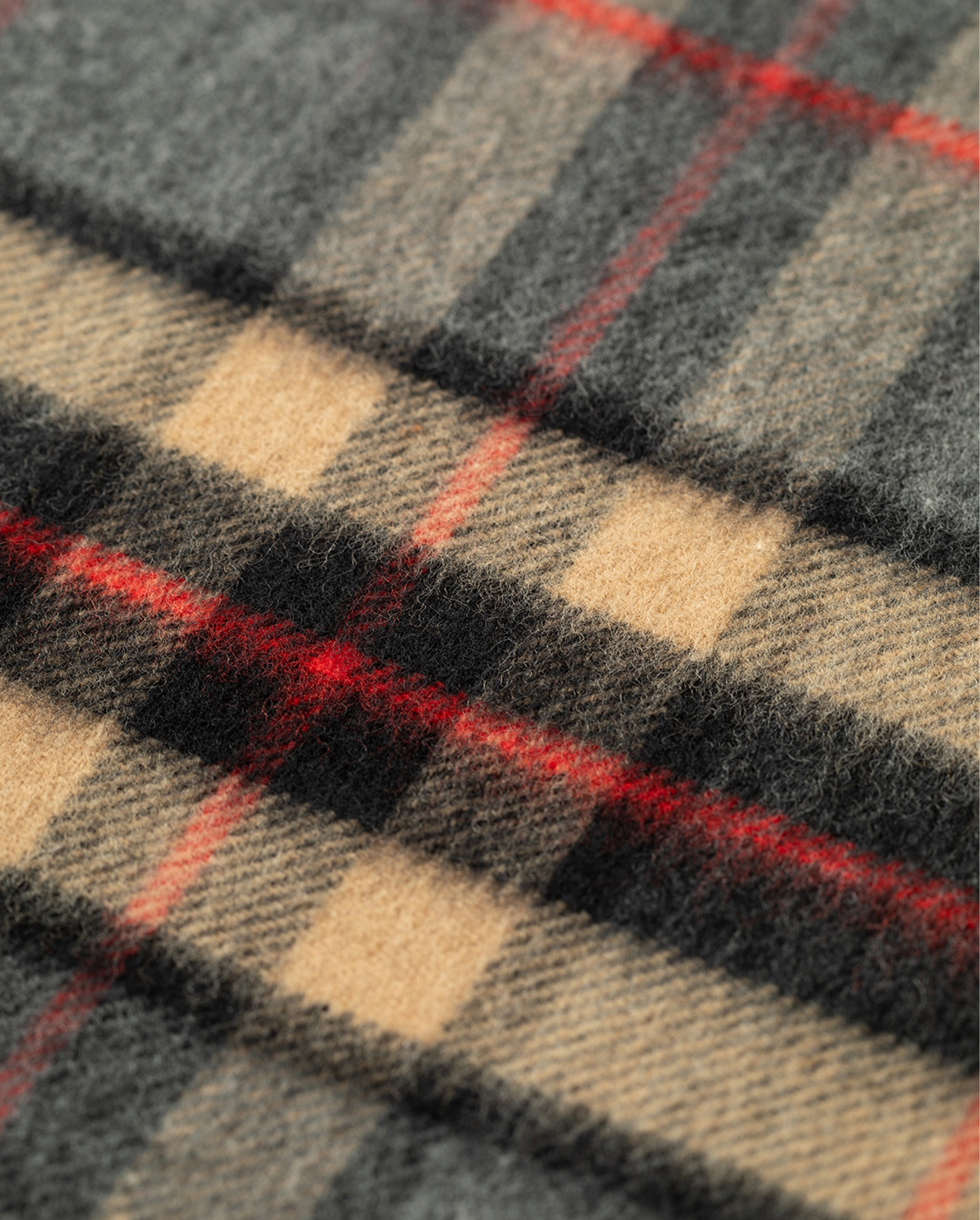 Johnstons of Elgin - Vintage Check Grey Merino Scarf