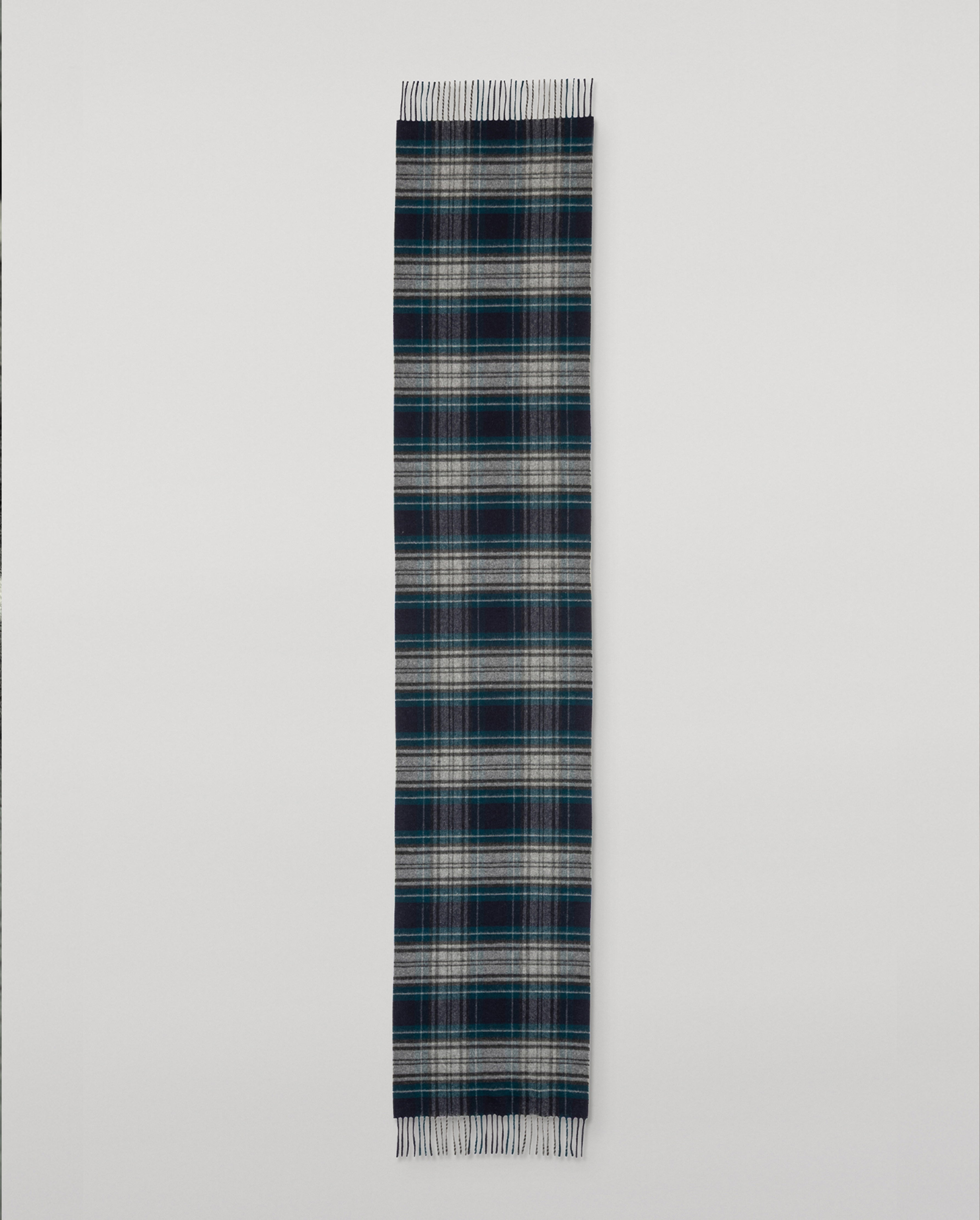 Johnstons of Elgin - Doune Vintage Check Navy Merino Scarf