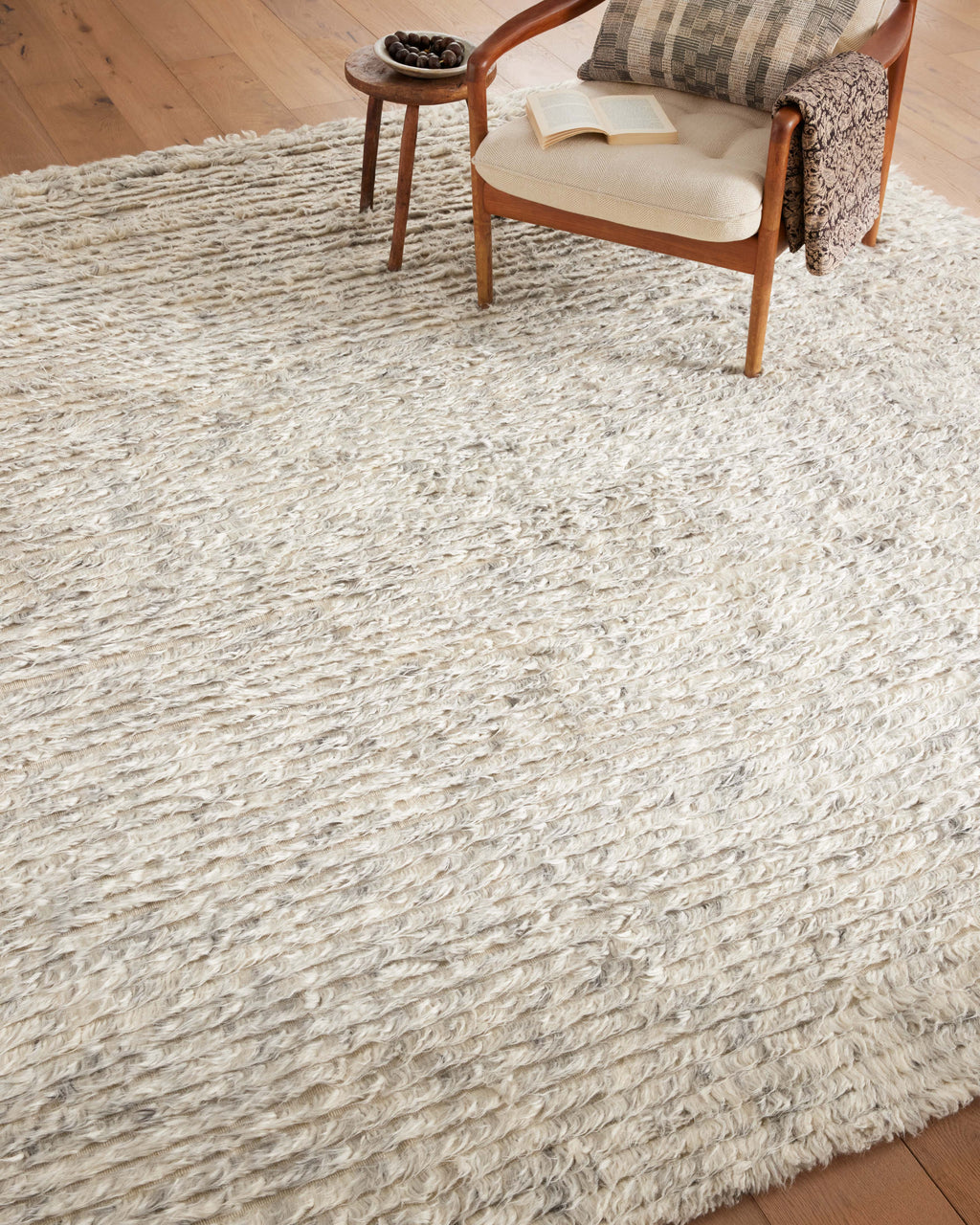 Amber Interiors - Woodland WOO - 01 Silver Area Rug