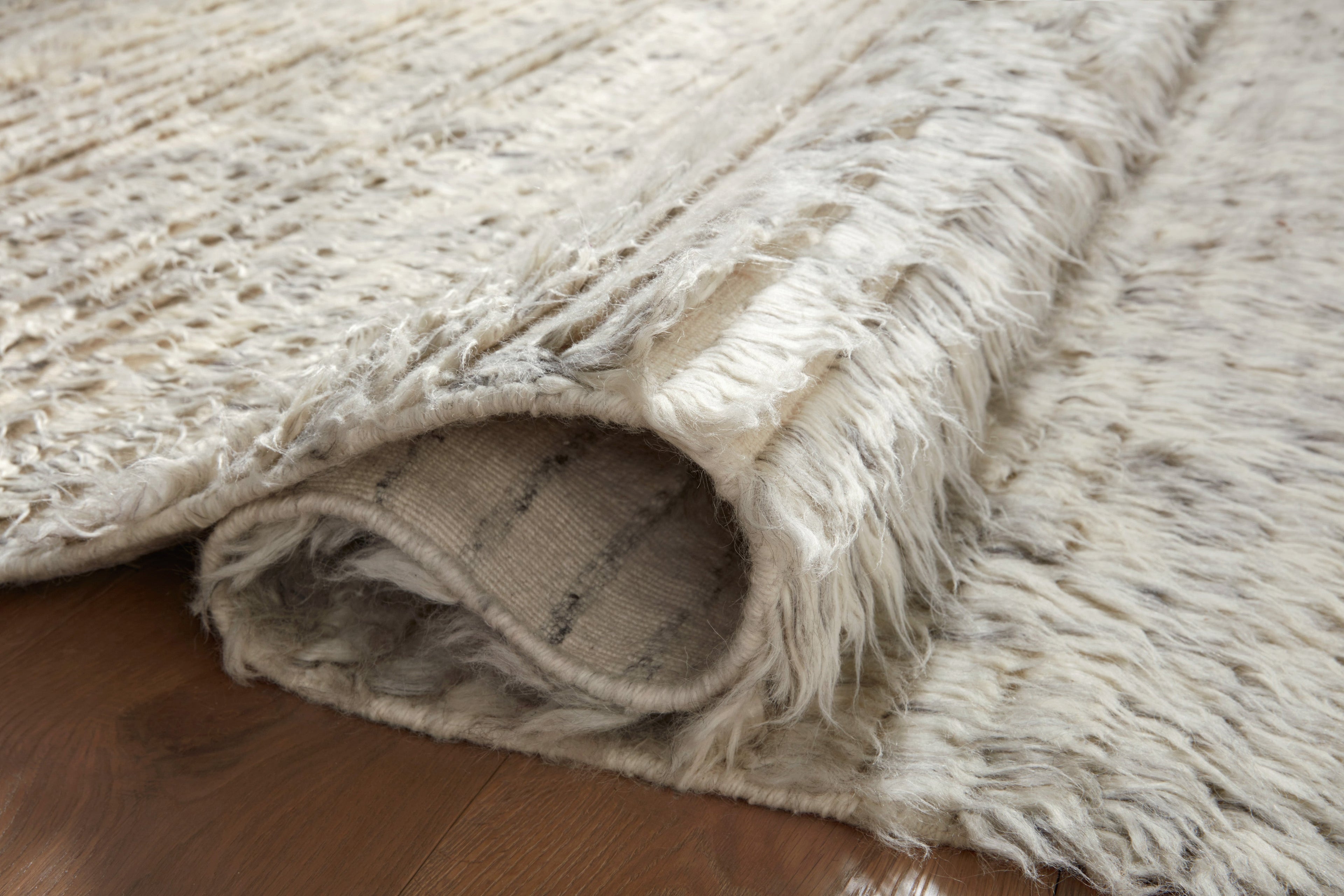 Amber Interiors - Woodland WOO - 01 Silver Area Rug