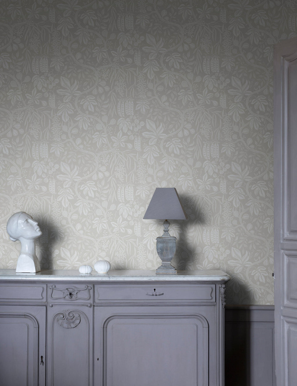 Lulu and Georgia - Fig Garden Wallpaper by Scalamandre