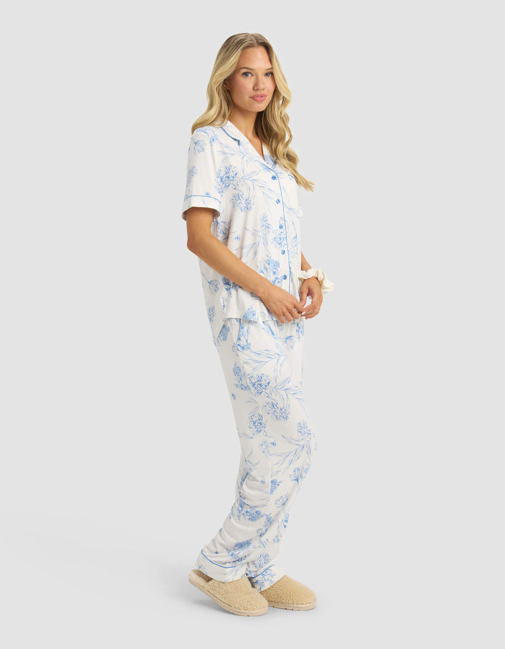 Cozy Earth - Women's Bamboo Stretch - Knit Short Sleeve & Pant Pajama Set